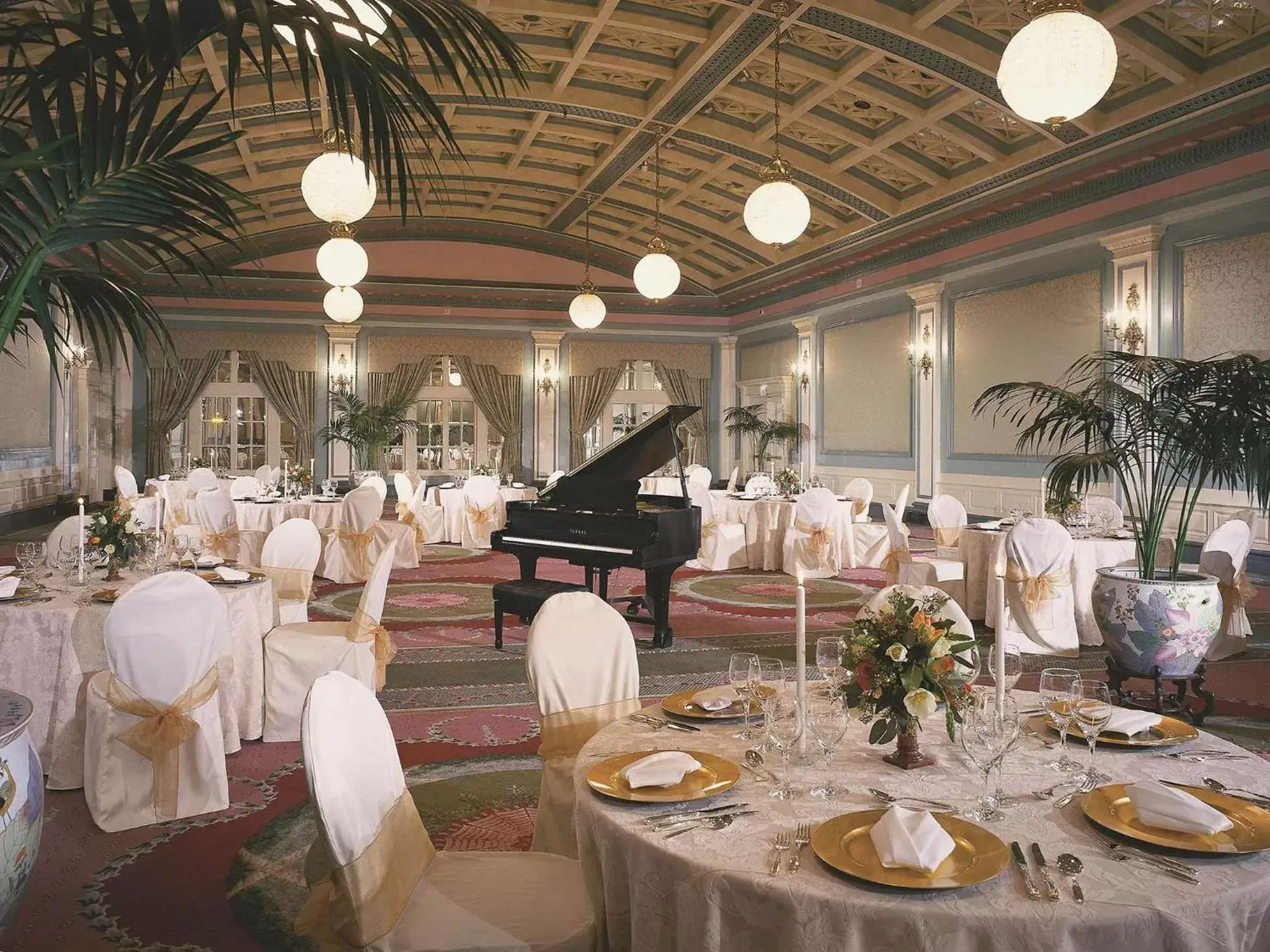 wedding, Restaurant/Places to Eat in Fairmont Empress Hotel