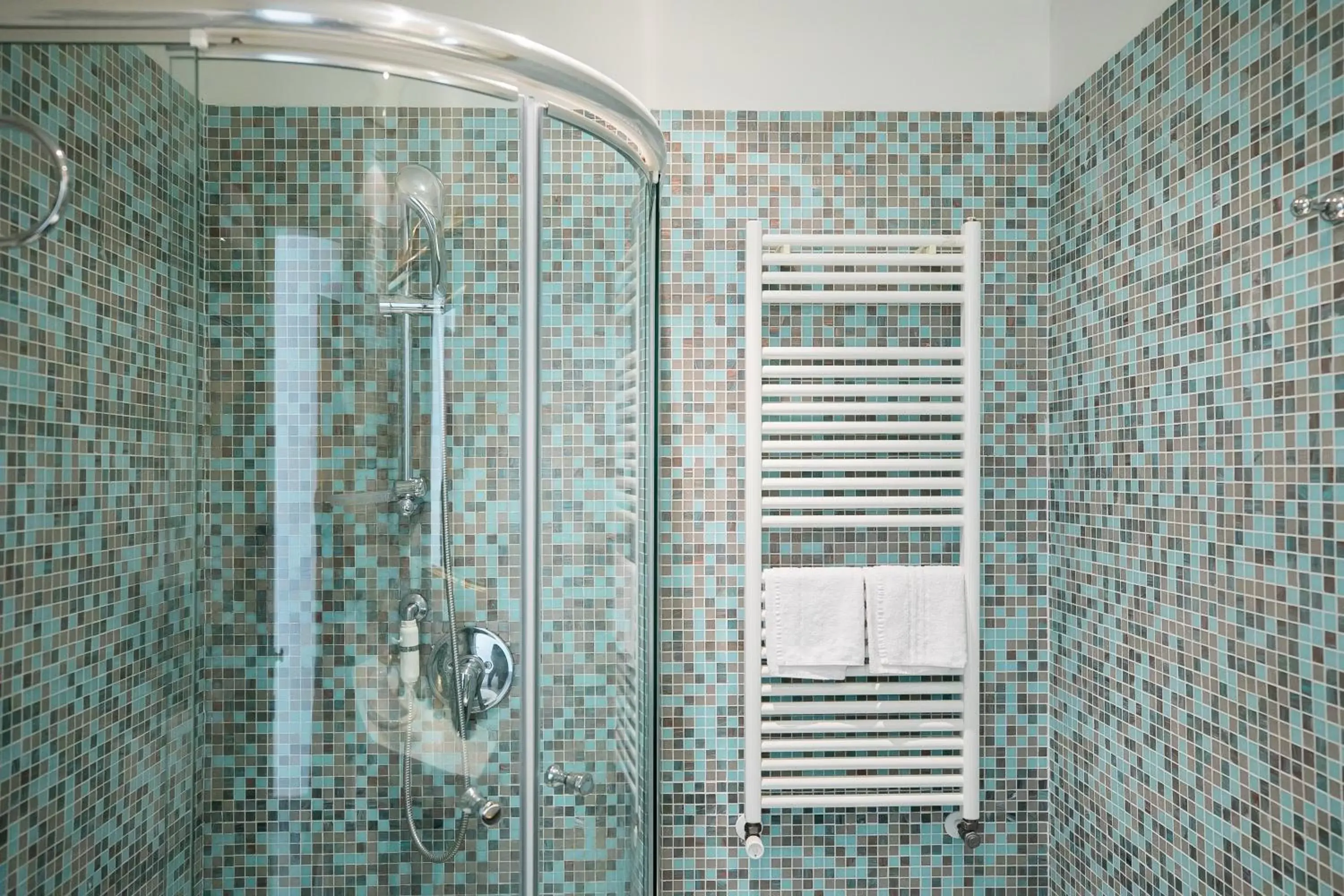 Shower, Bathroom in Ca' San Giorgio B&B