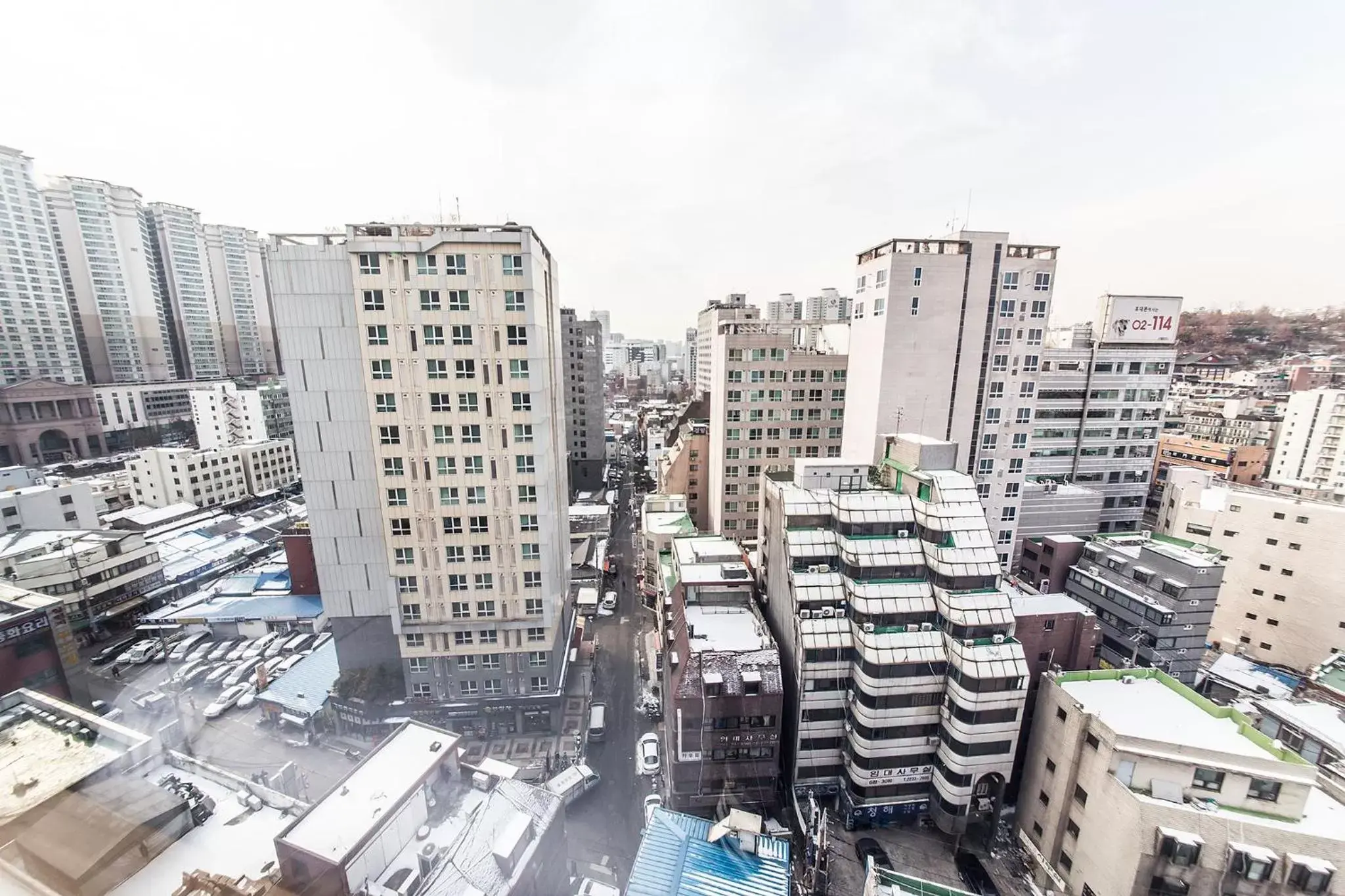 City view in Jongno Dongdaemun Lumia Hotel