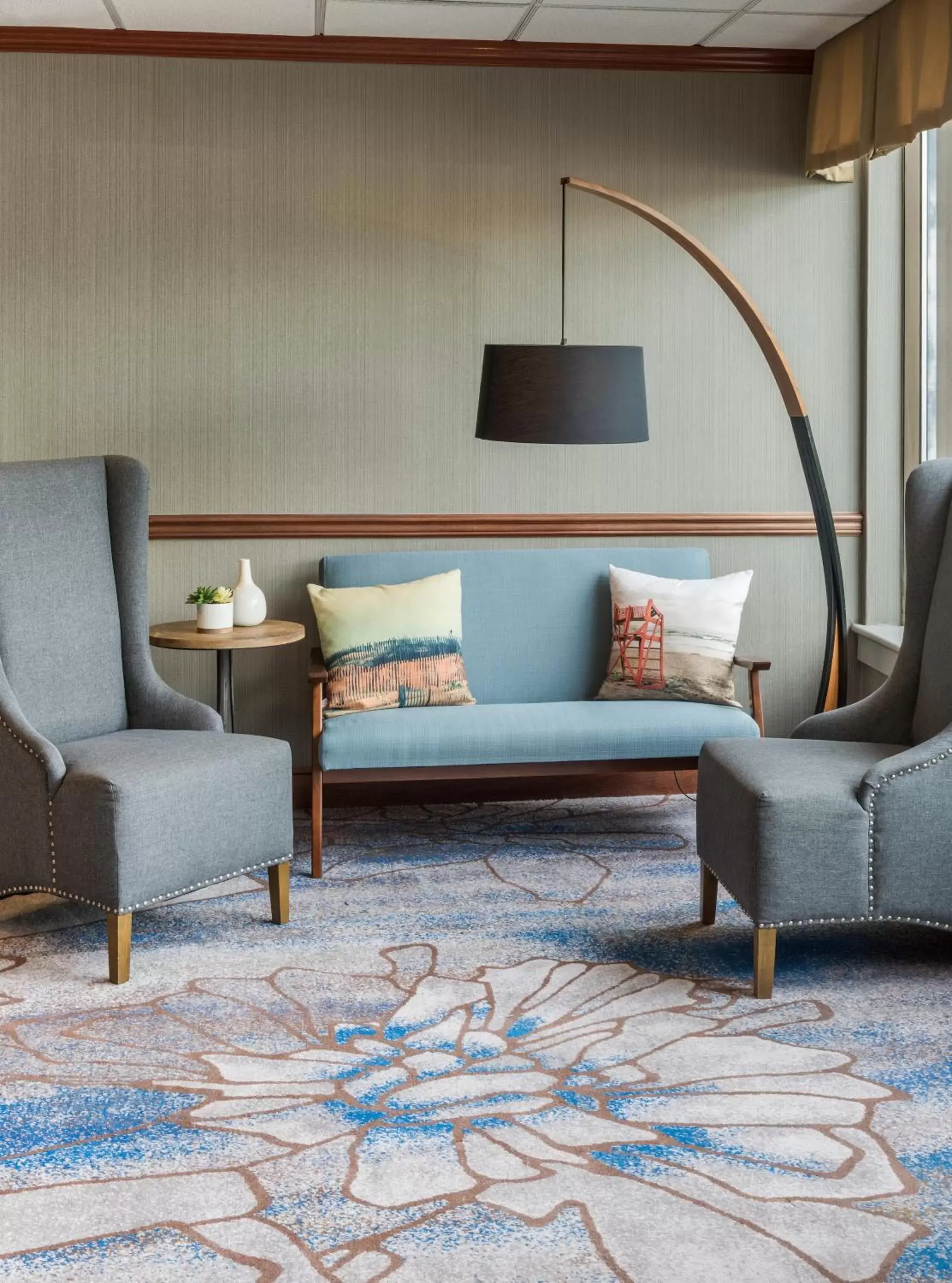 Lobby or reception, Seating Area in The Newport Harbor Hotel & Marina