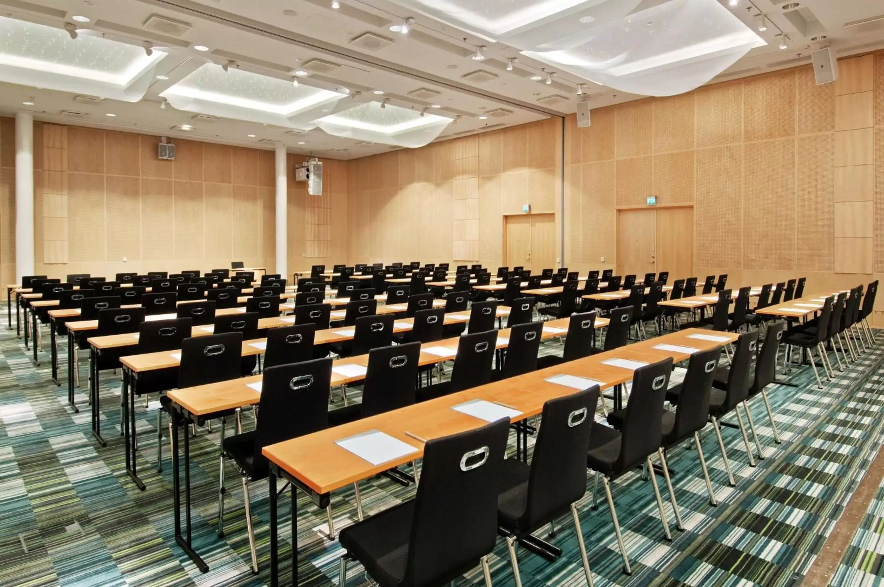 Meeting/conference room in Hilton Helsinki Airport