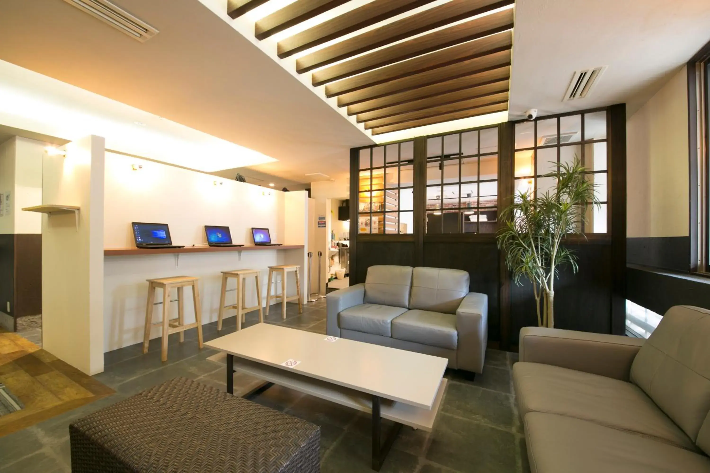 Lobby or reception, Lounge/Bar in Hotel Shin Imamiya