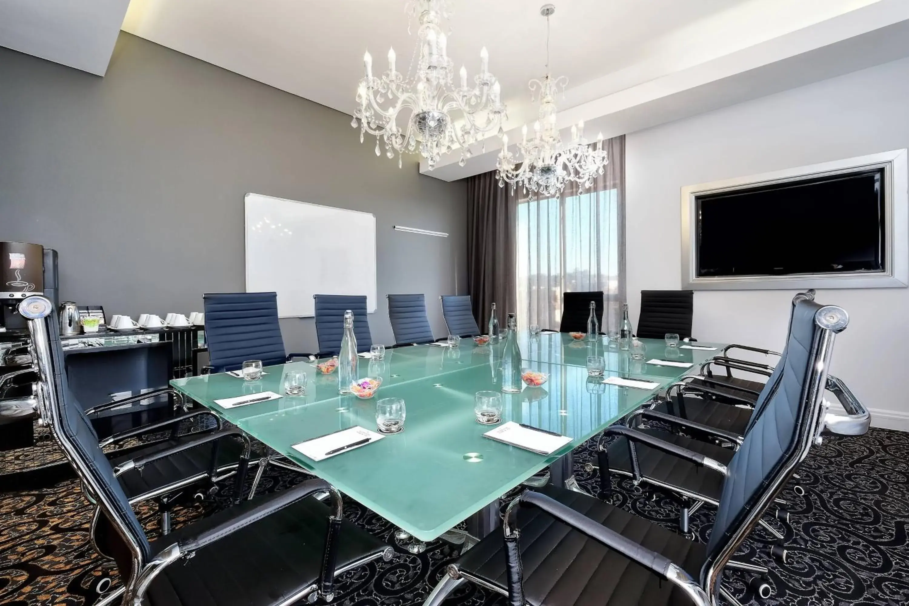Meeting/conference room in Protea Hotel by Marriott Fire & Ice Johannesburg Melrose Arch