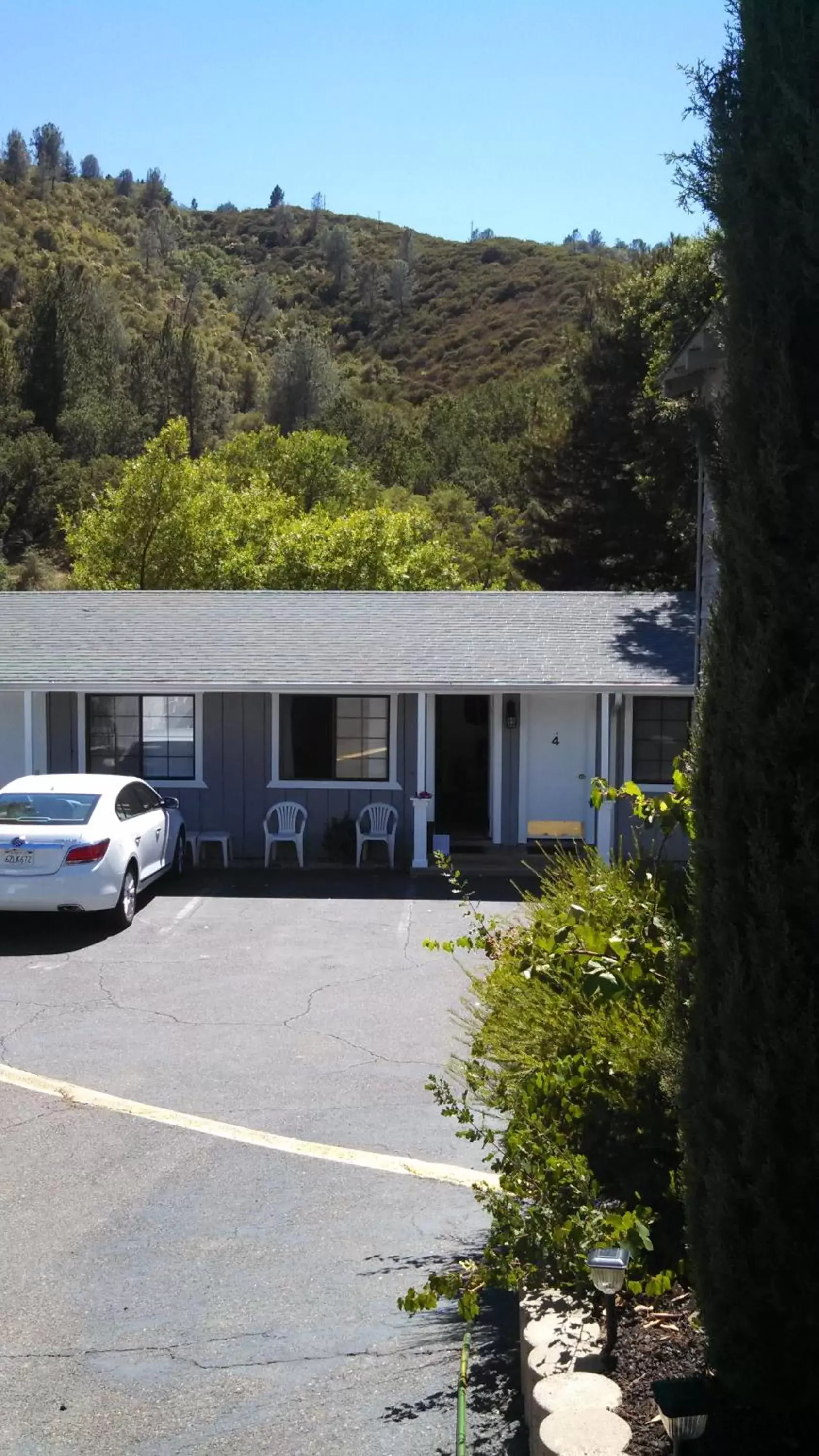 Facade/entrance, Property Building in Mother Lode Lodge