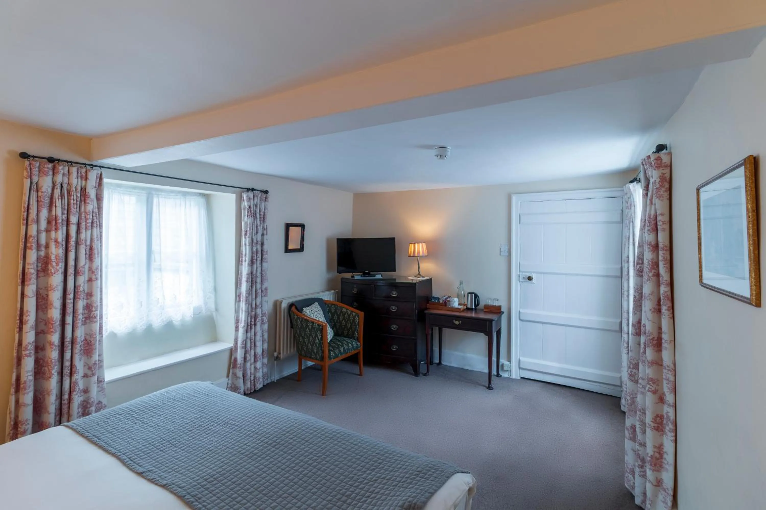 Bedroom, Bed in Spread Eagle Inn