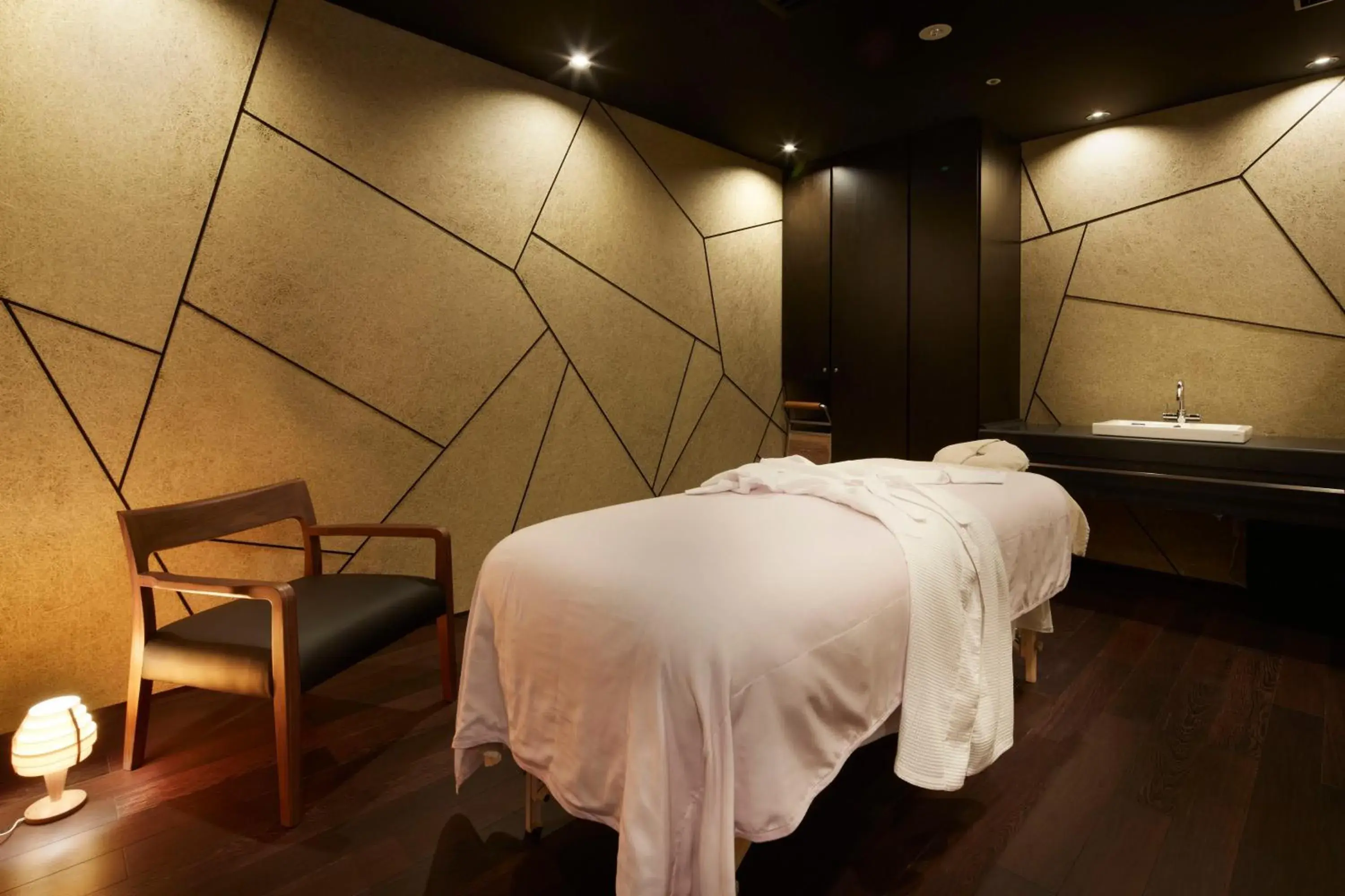 Massage, Spa/Wellness in Agora Fukuoka Hilltop Hotel & Spa
