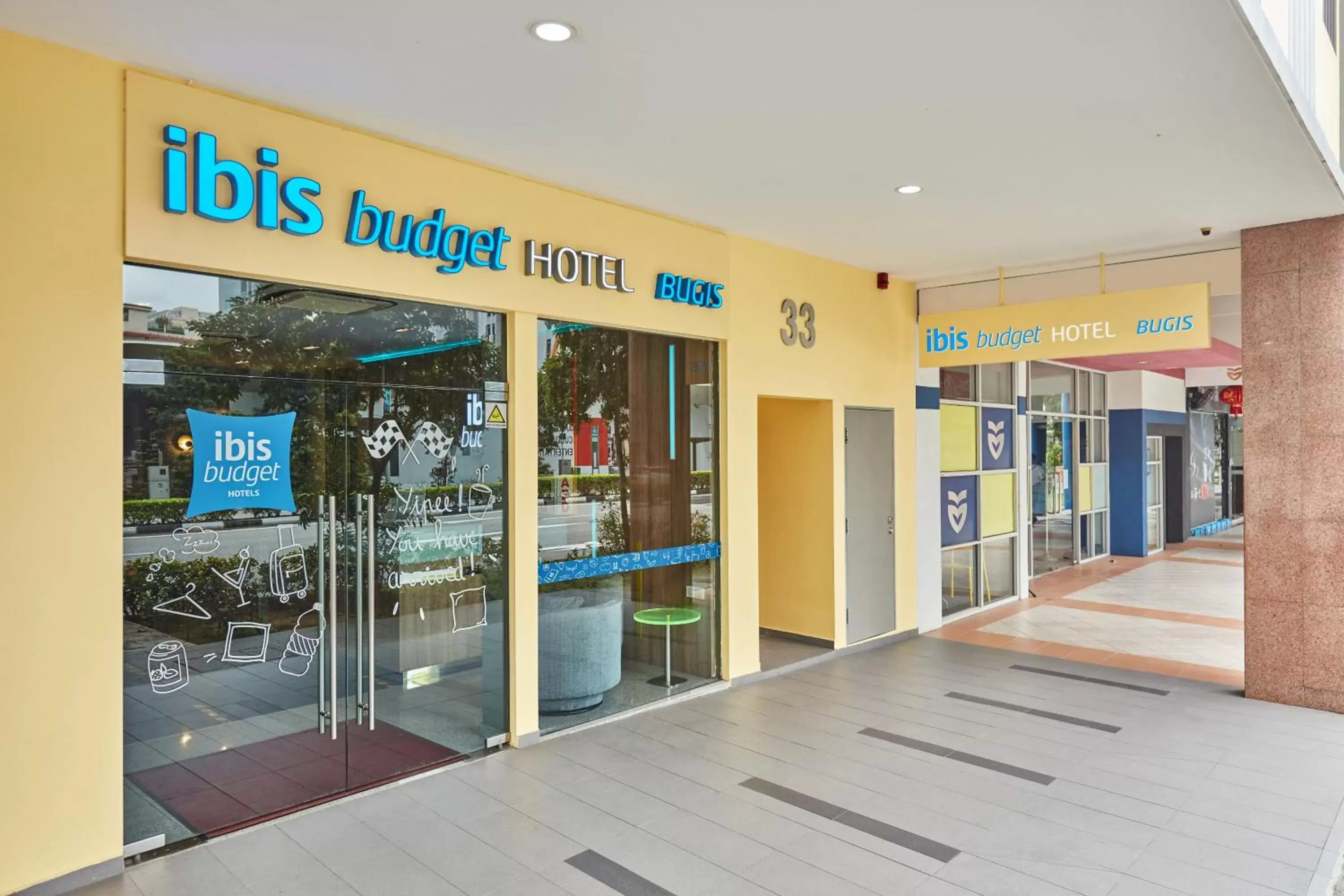 Facade/entrance in ibis budget Singapore Bugis Facade/entrance in ibis budget Singapore Bugis