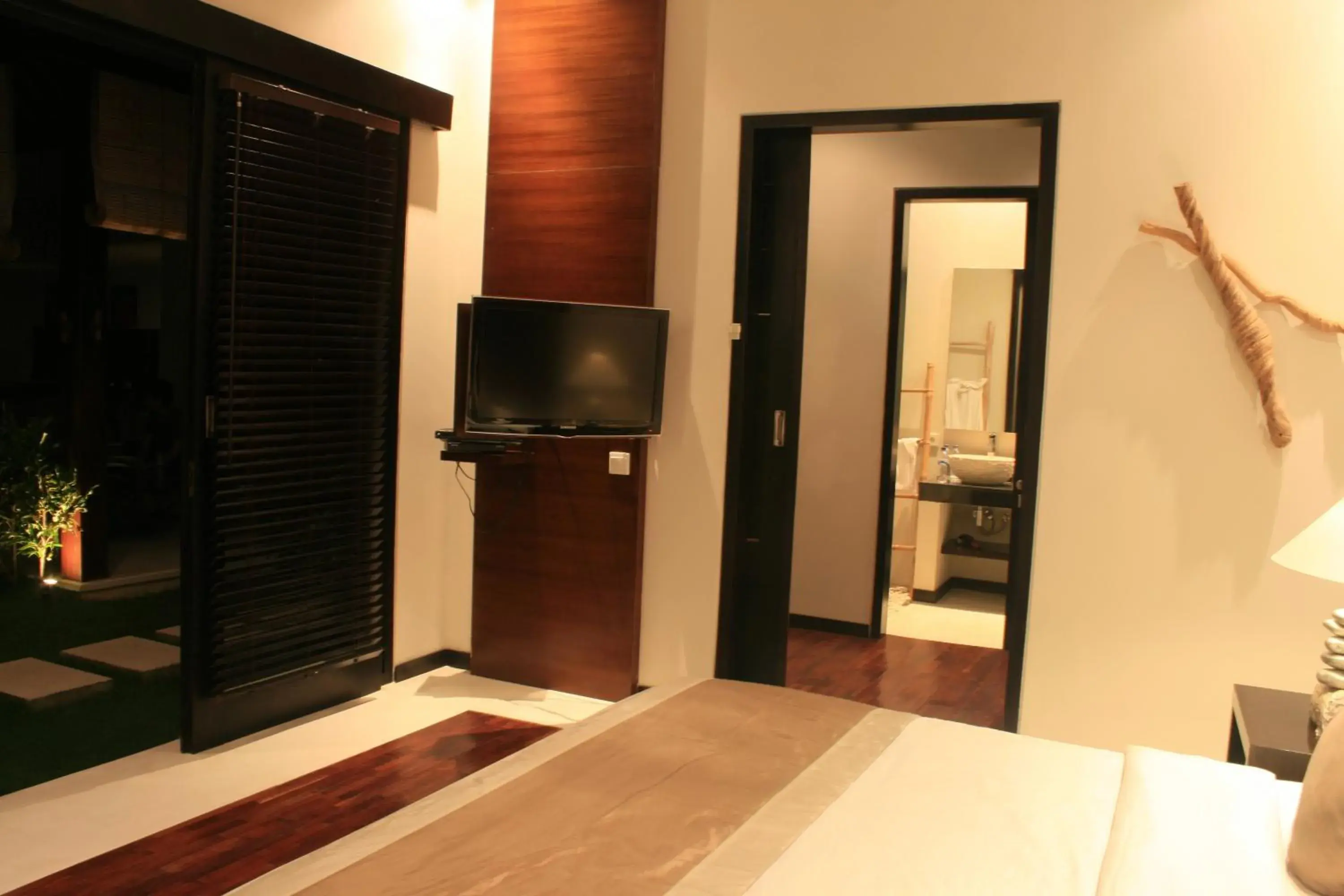 TV and multimedia, TV/Entertainment Center in Katala Suites and Villas