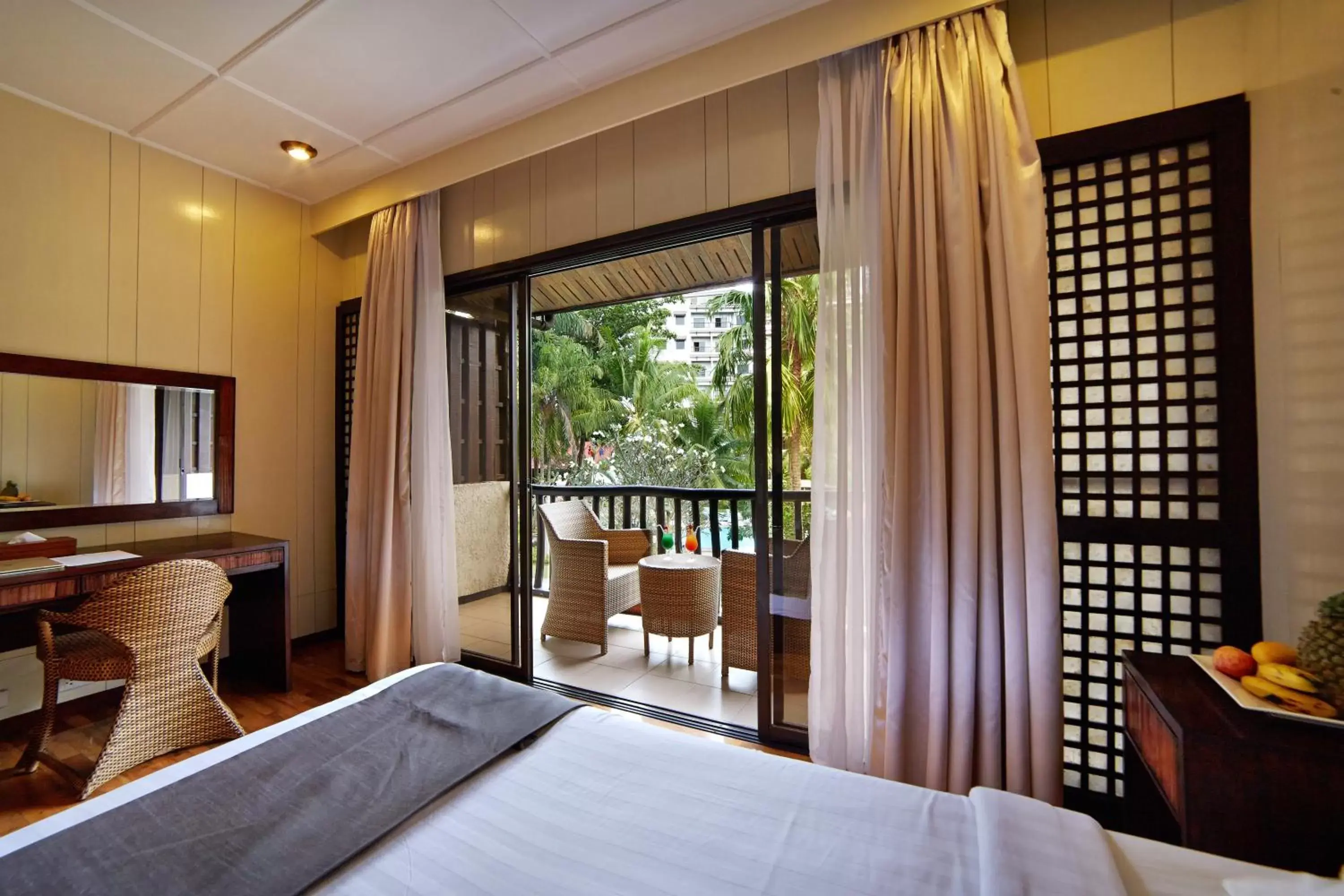 Day, Bed in Cebu White Sands Resort and Spa
