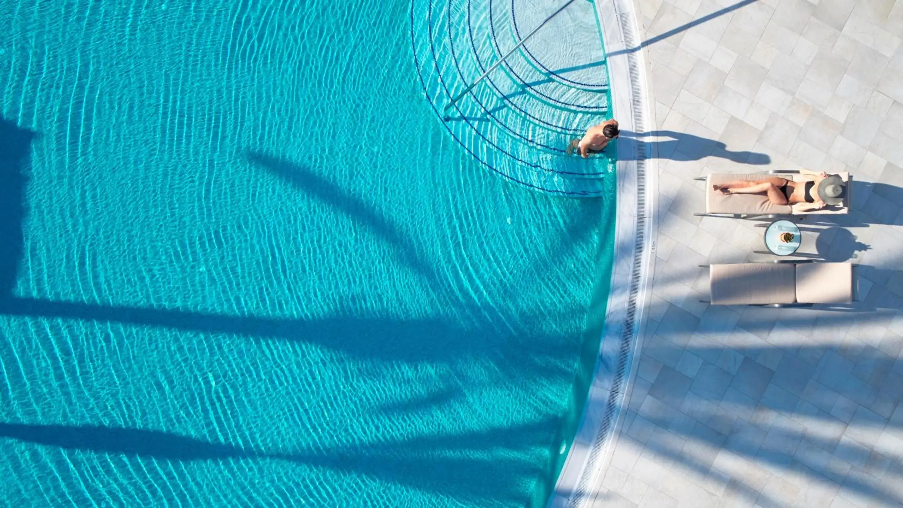 Swimming pool in St. Elias Resort
