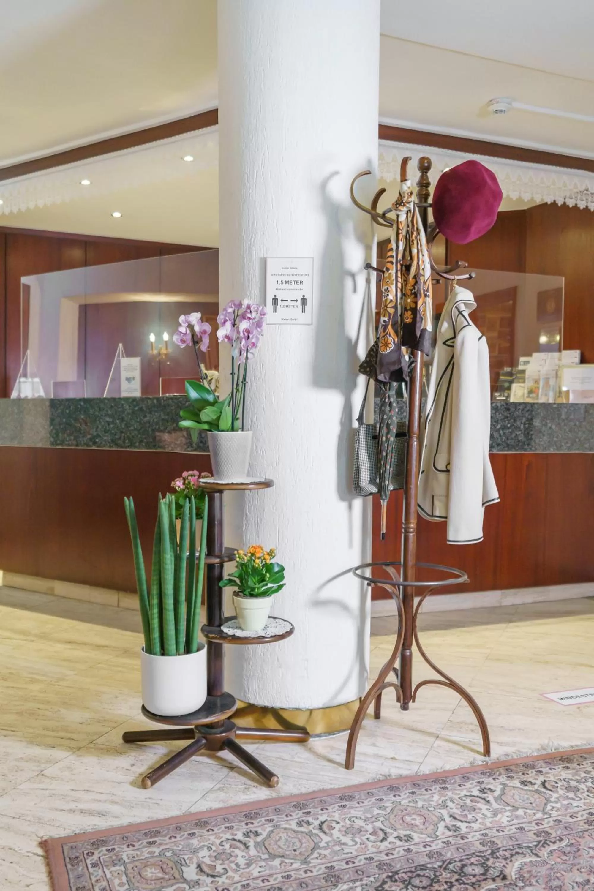 Lobby or reception in Tante ALMA's Hotel Lasthaus am Ring