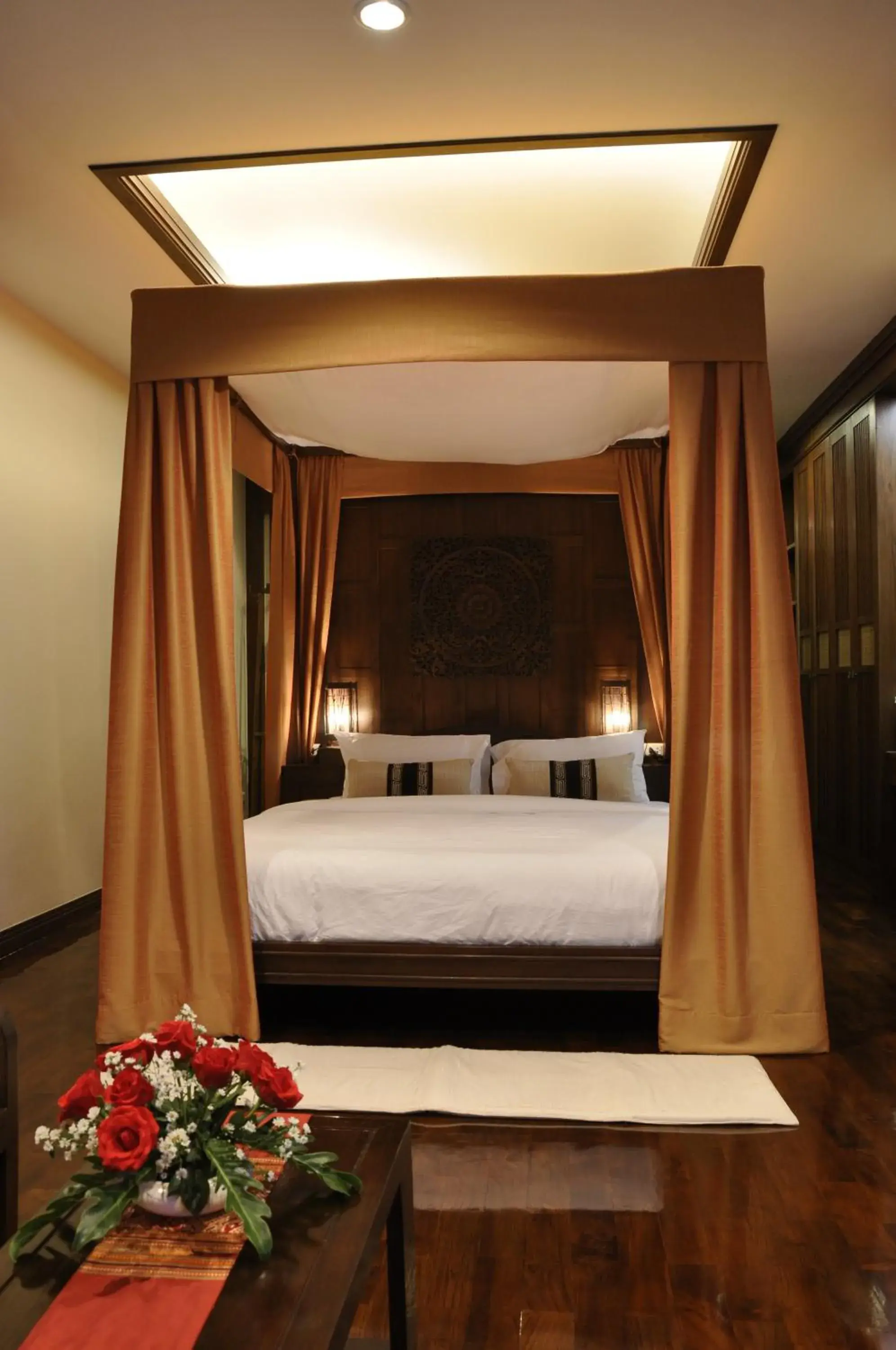 Bed in Sibsan Resort & Spa Maetaeng SHA