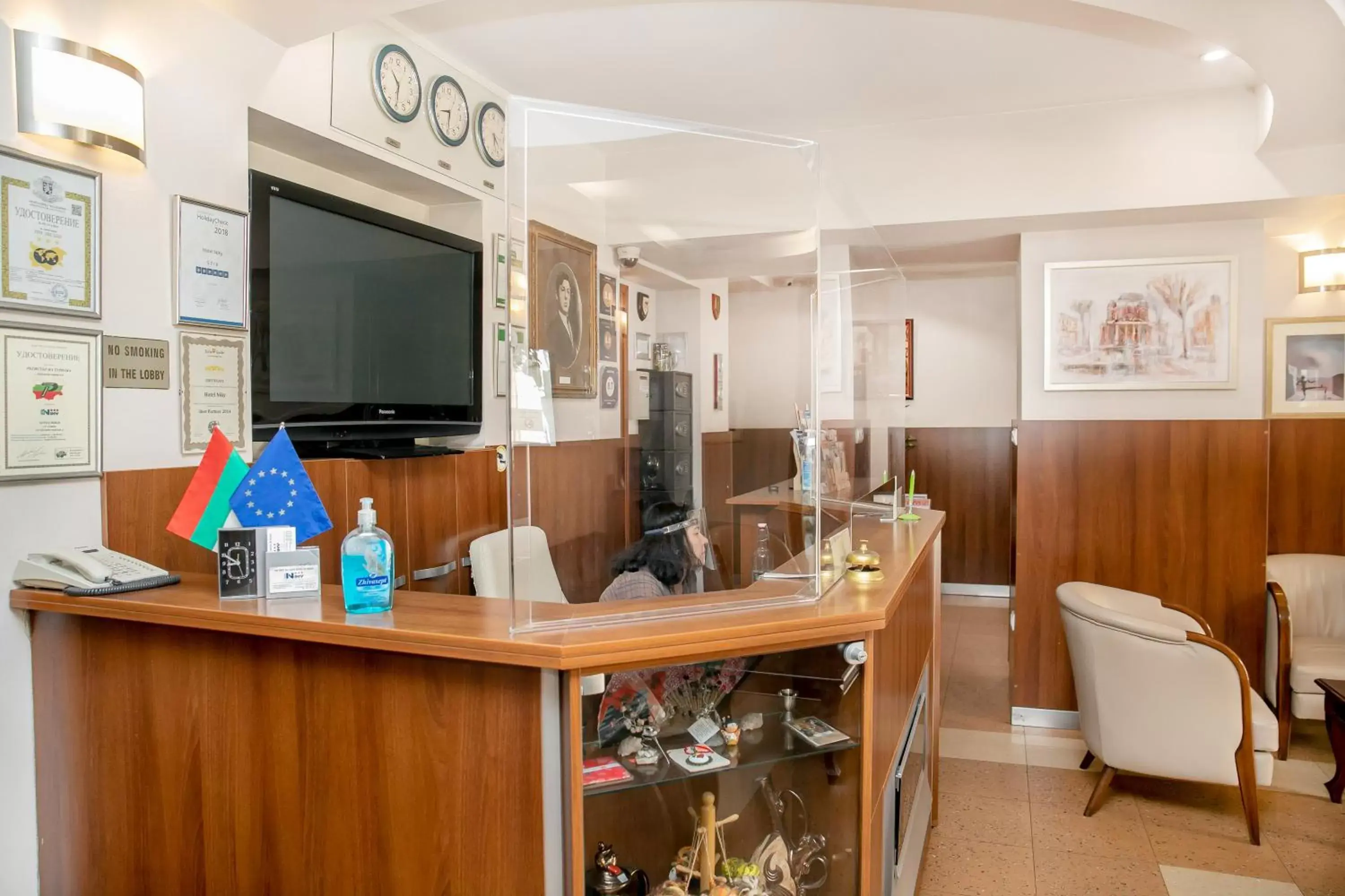 Property building in Hotel Niky Property building in Hotel Niky