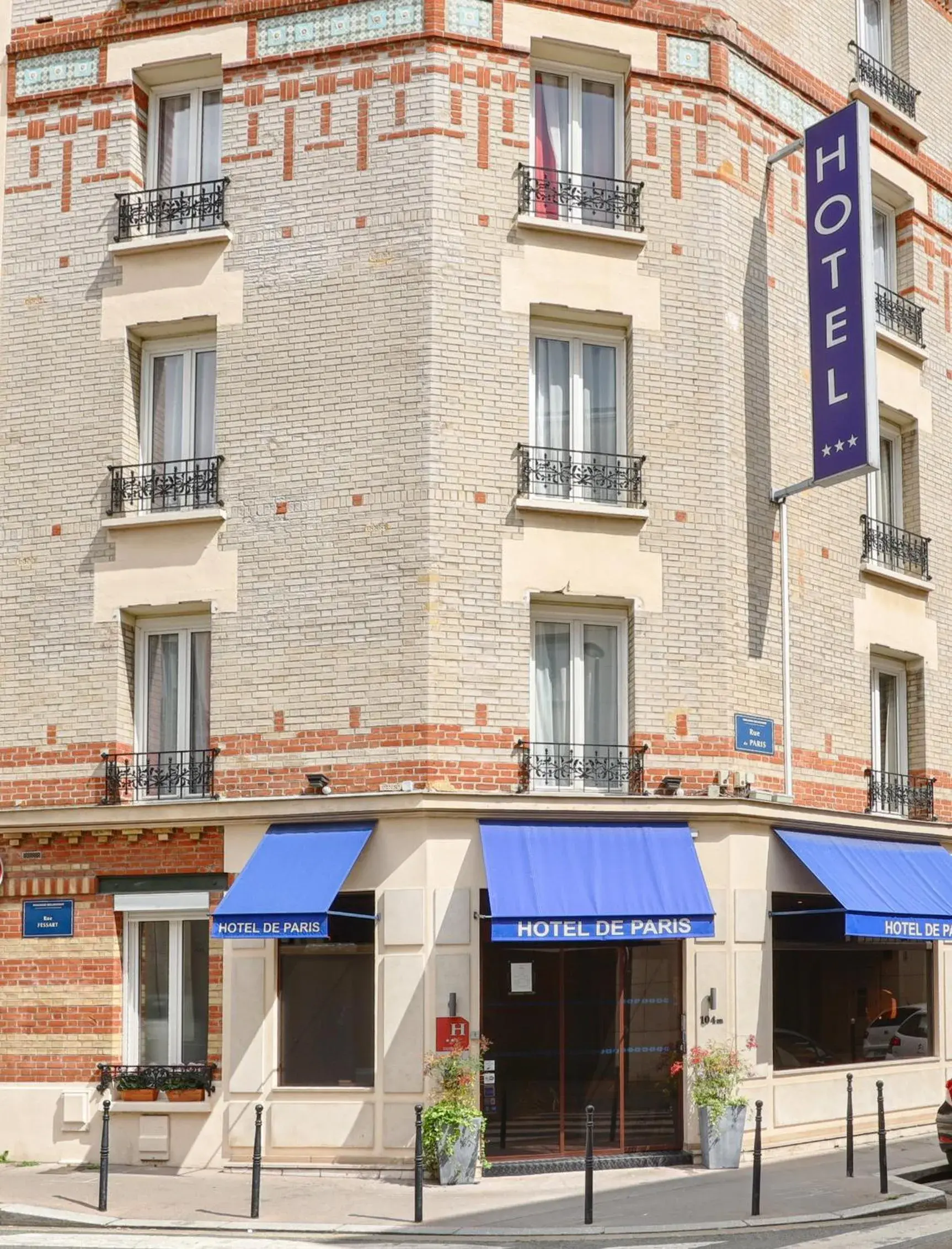 Facade/entrance, Property Building in Hotel De Paris