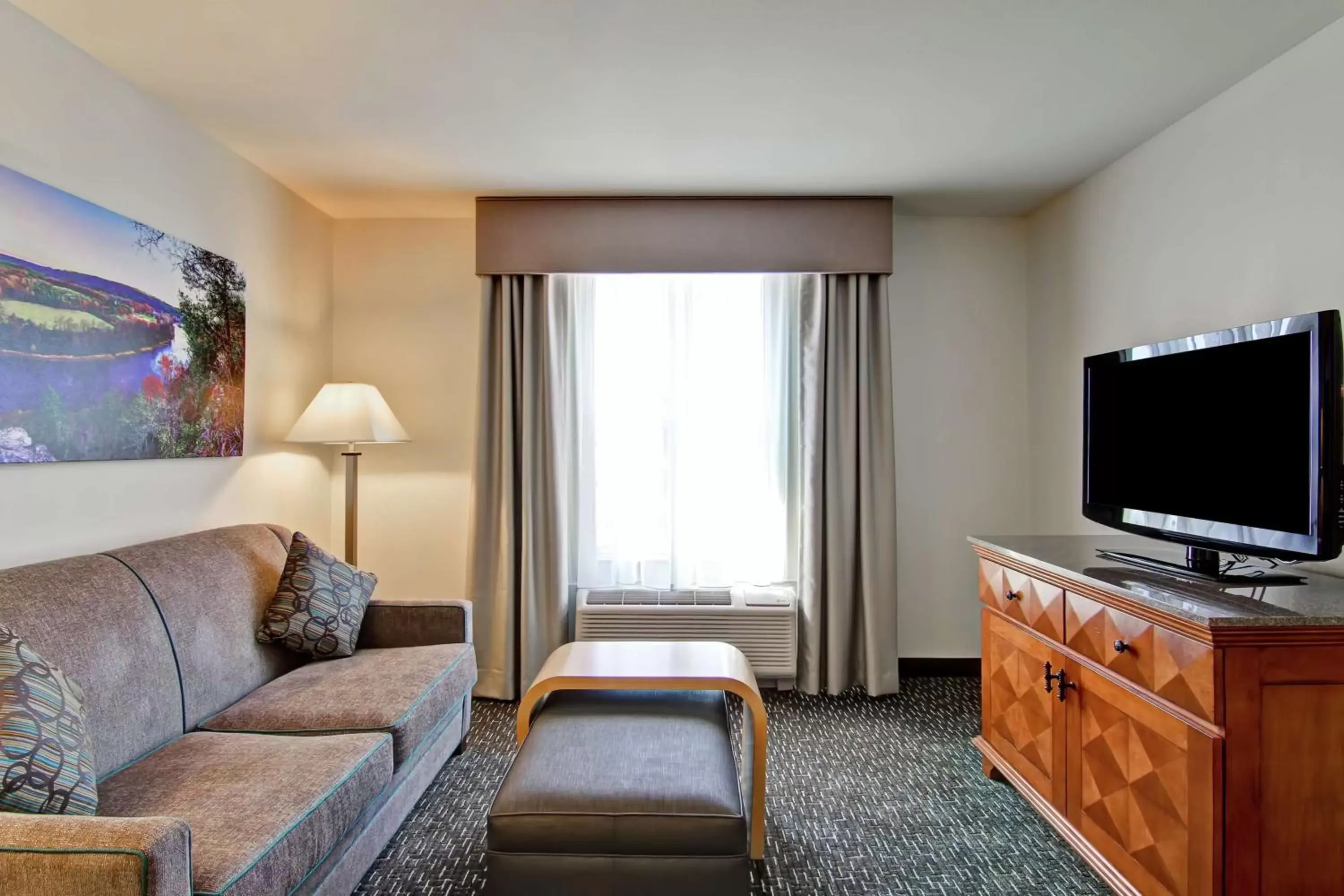 Bedroom, Seating Area in Homewood Suites by Hilton Bentonville-Rogers