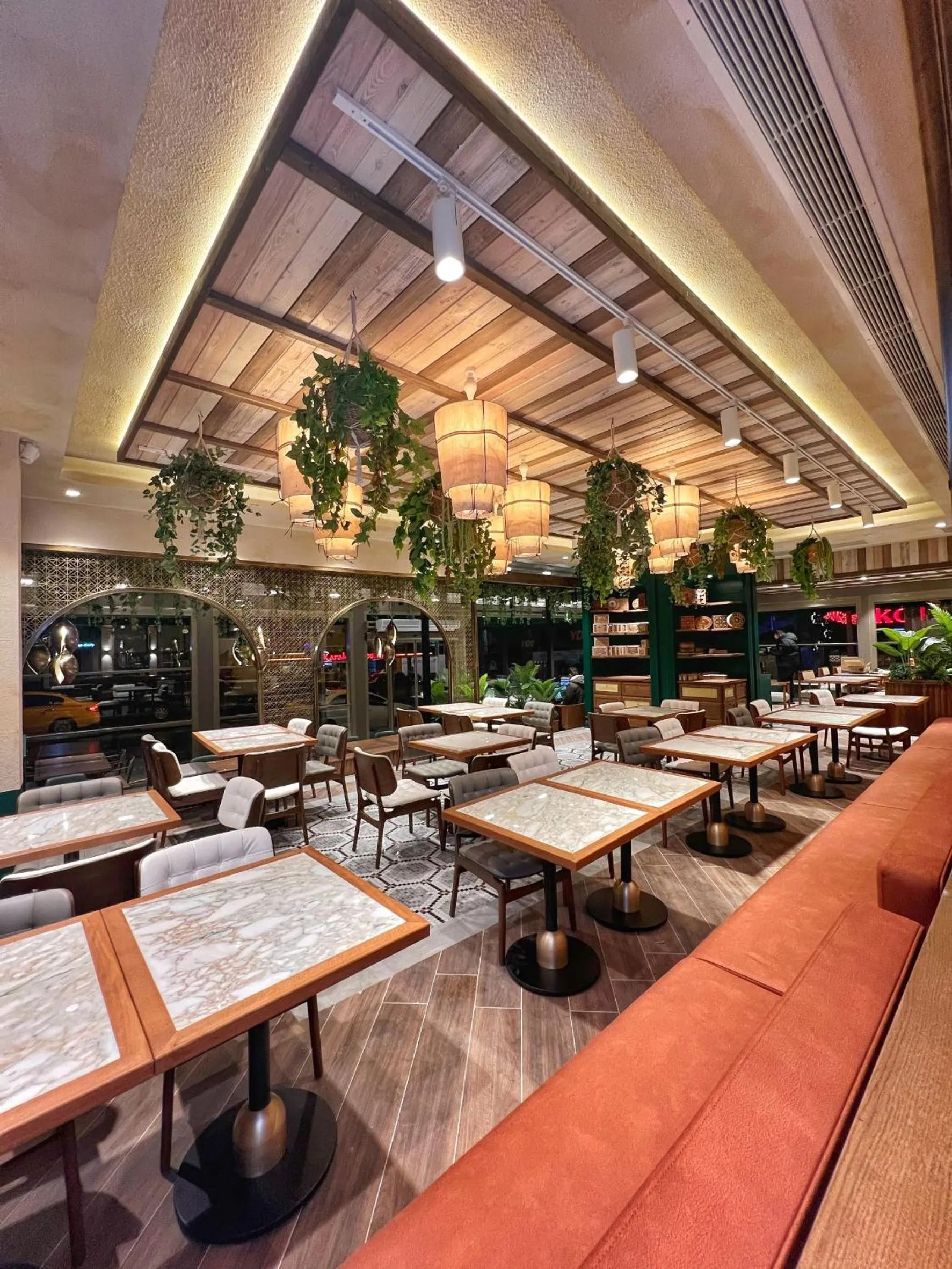 Restaurant/places to eat in Hotel Morione & Spa Center