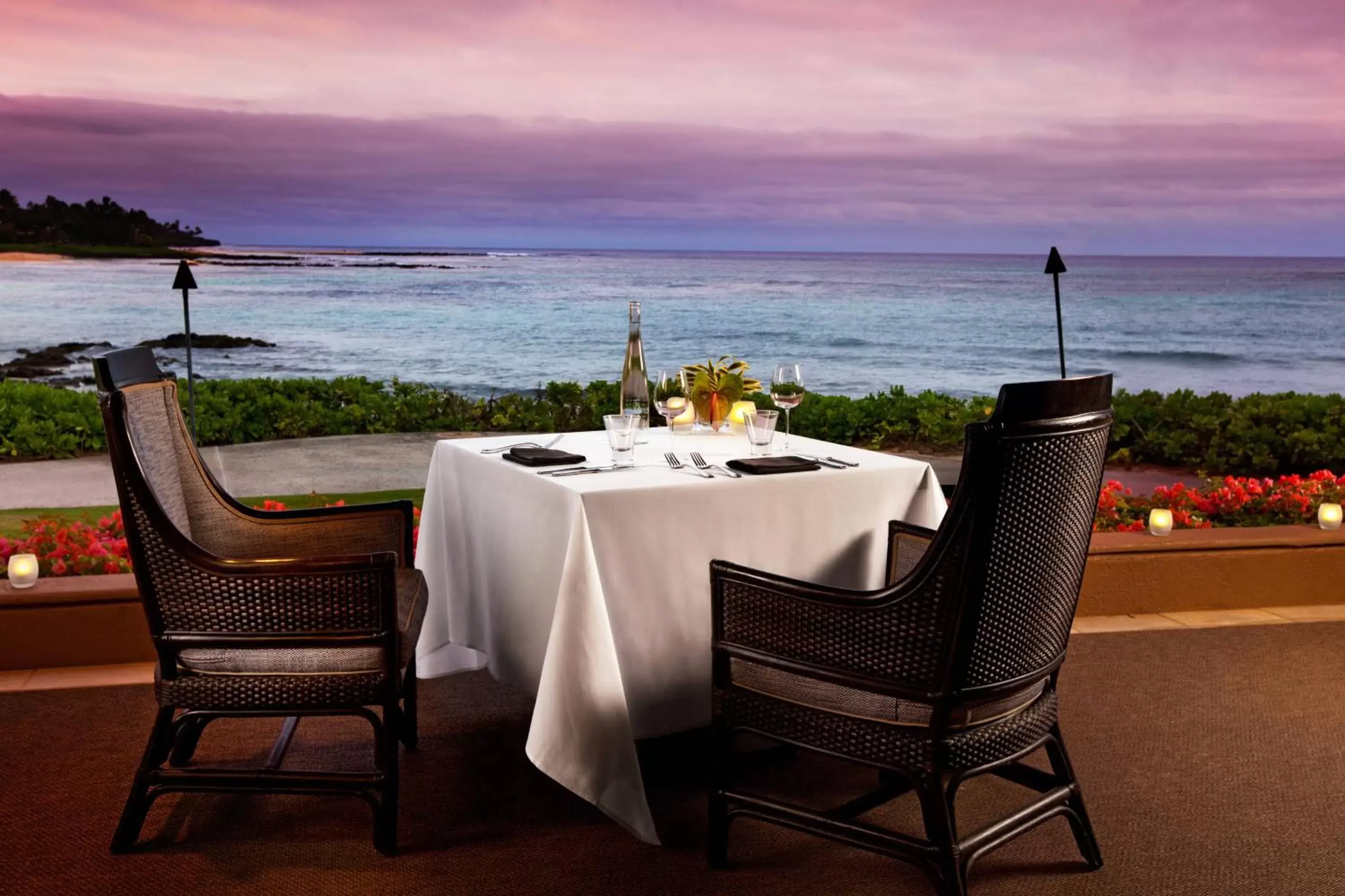 Restaurant/places to eat in Sheraton Kauai Resort