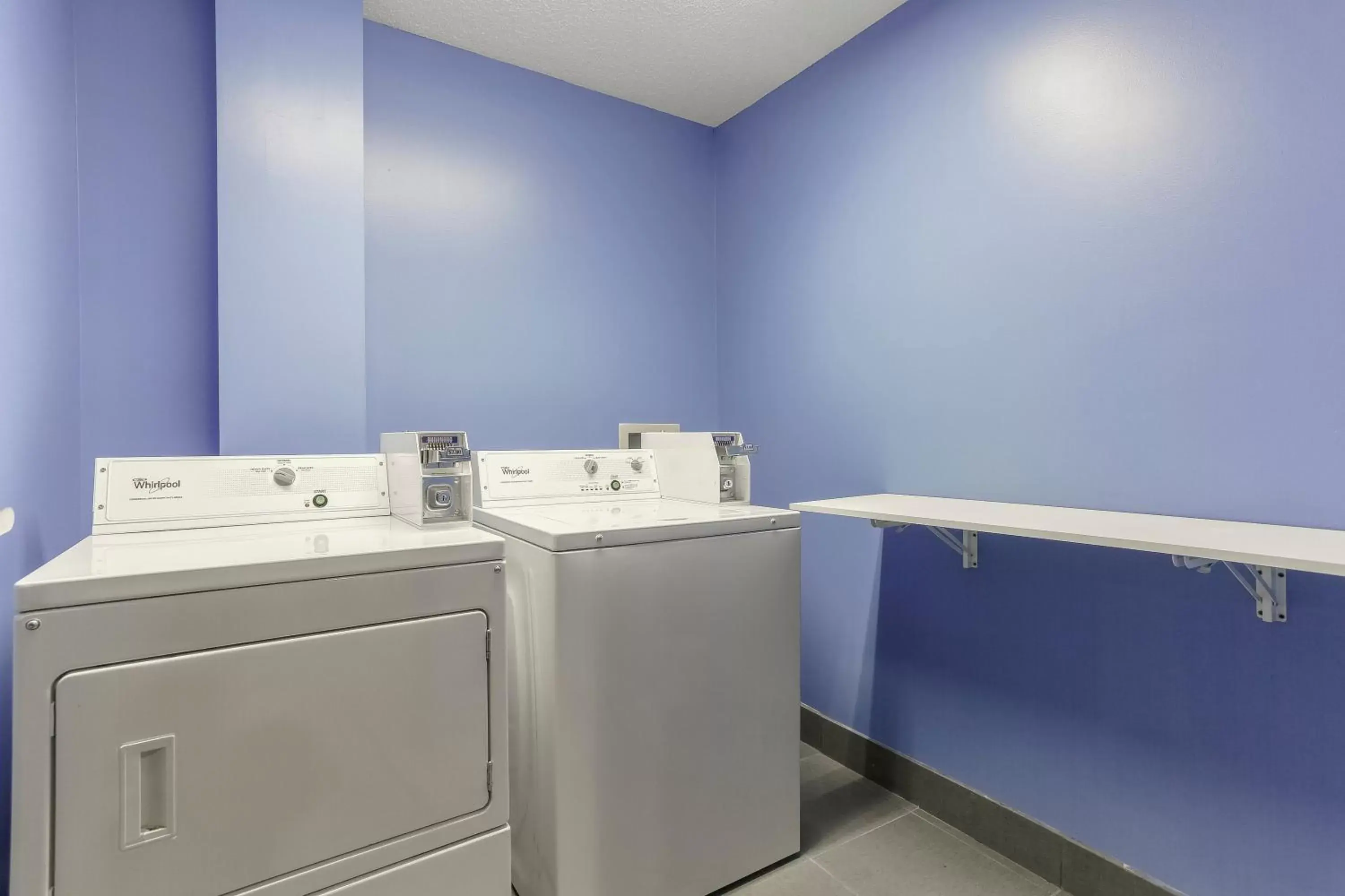 Area and facilities, Bathroom in Baymont by Wyndham Bowling Green