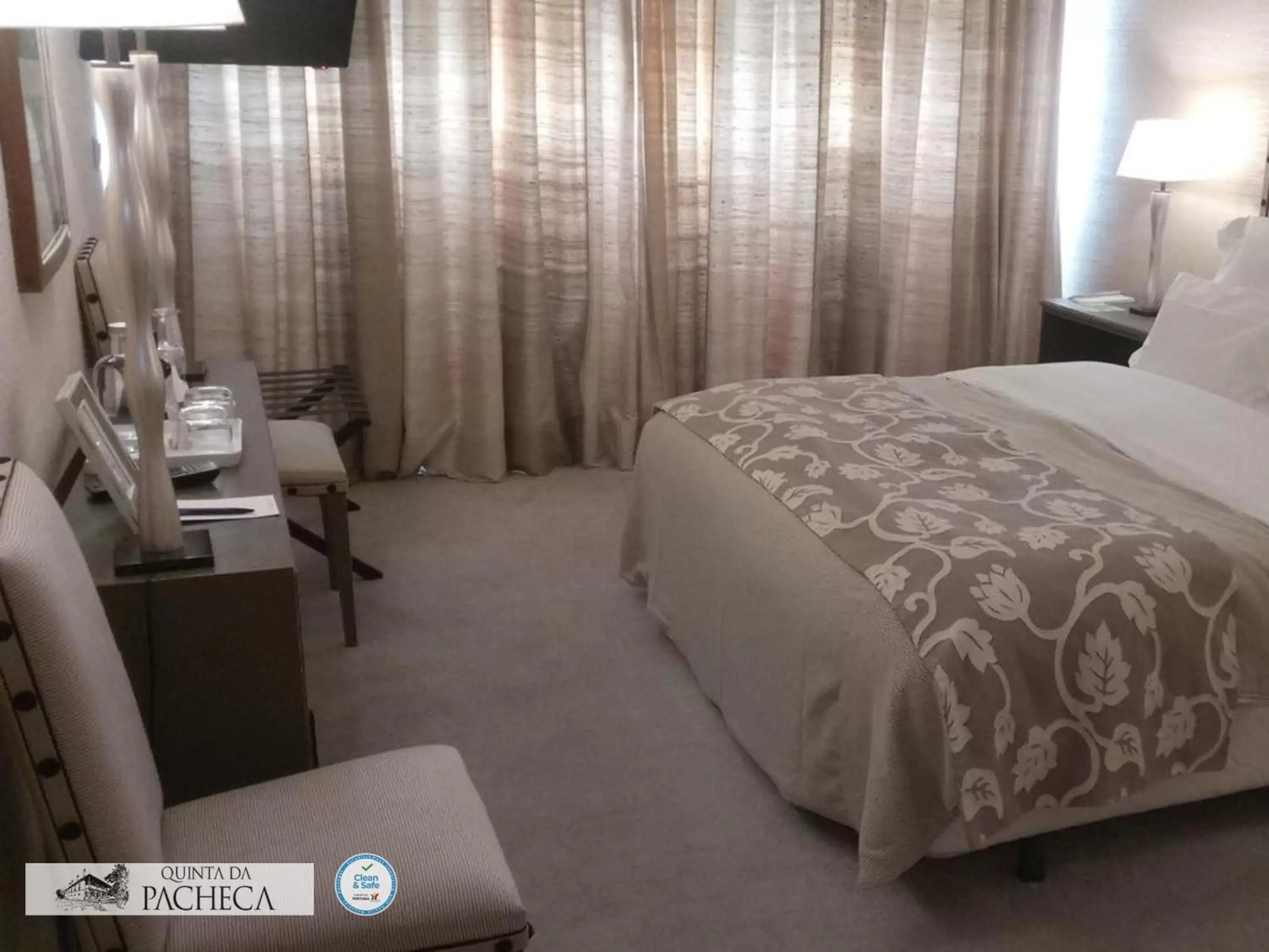 Bed in The Wine House Hotel - Quinta da Pacheca