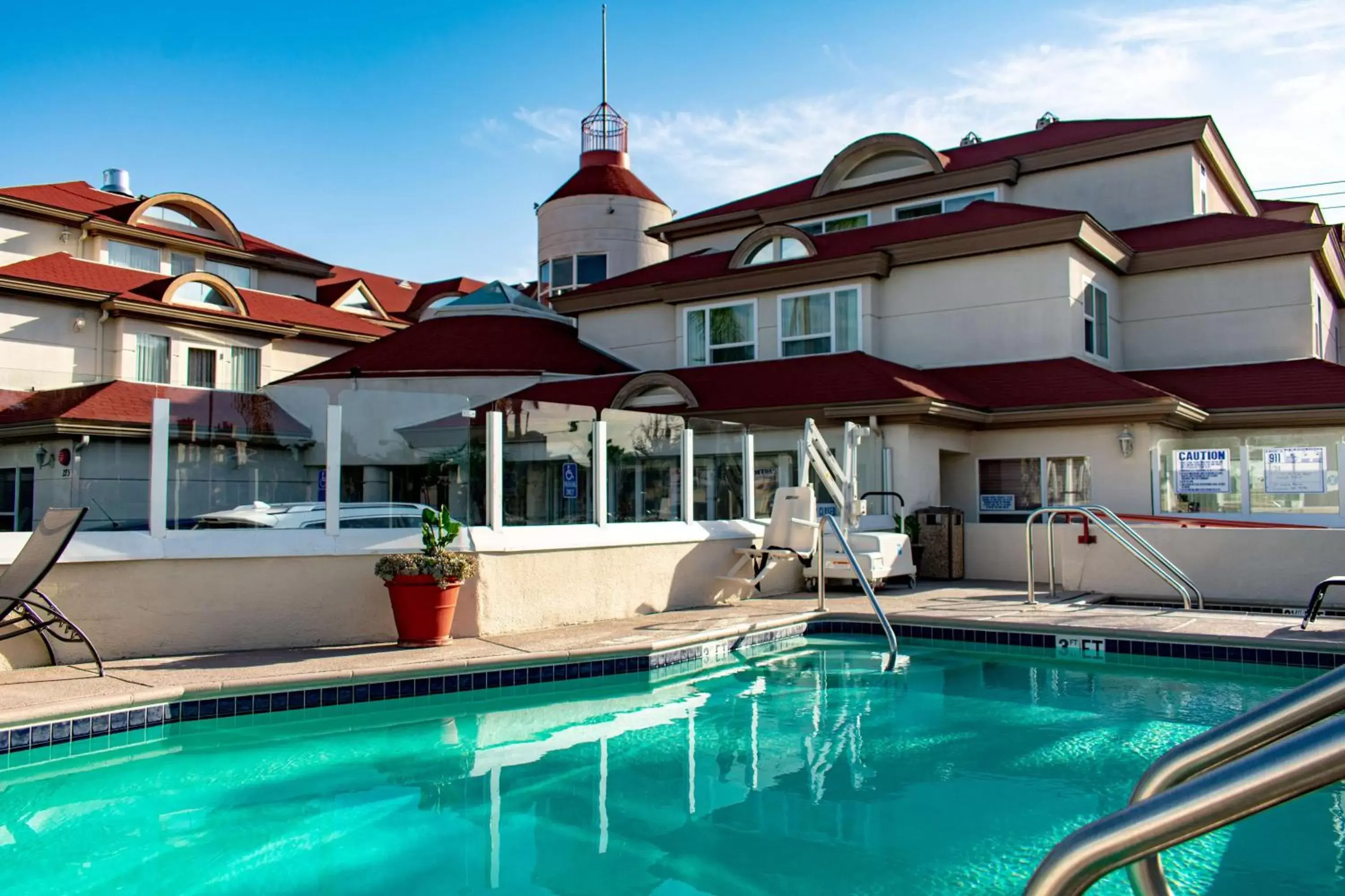 Activities, Property Building in Best Western Plus Suites Hotel Coronado Island