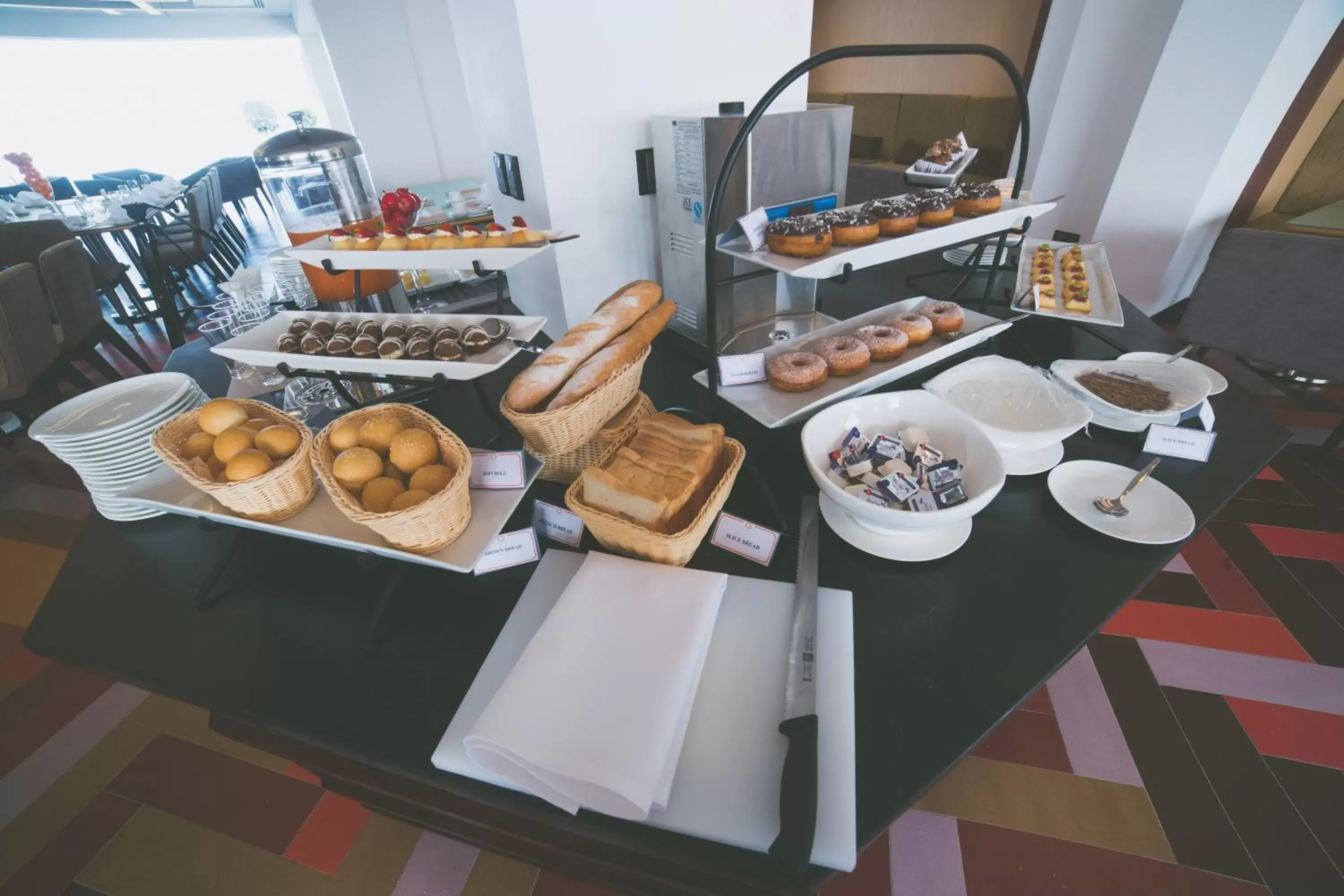 Breakfast in Mandarina Colombo Breakfast in Mandarina Colombo