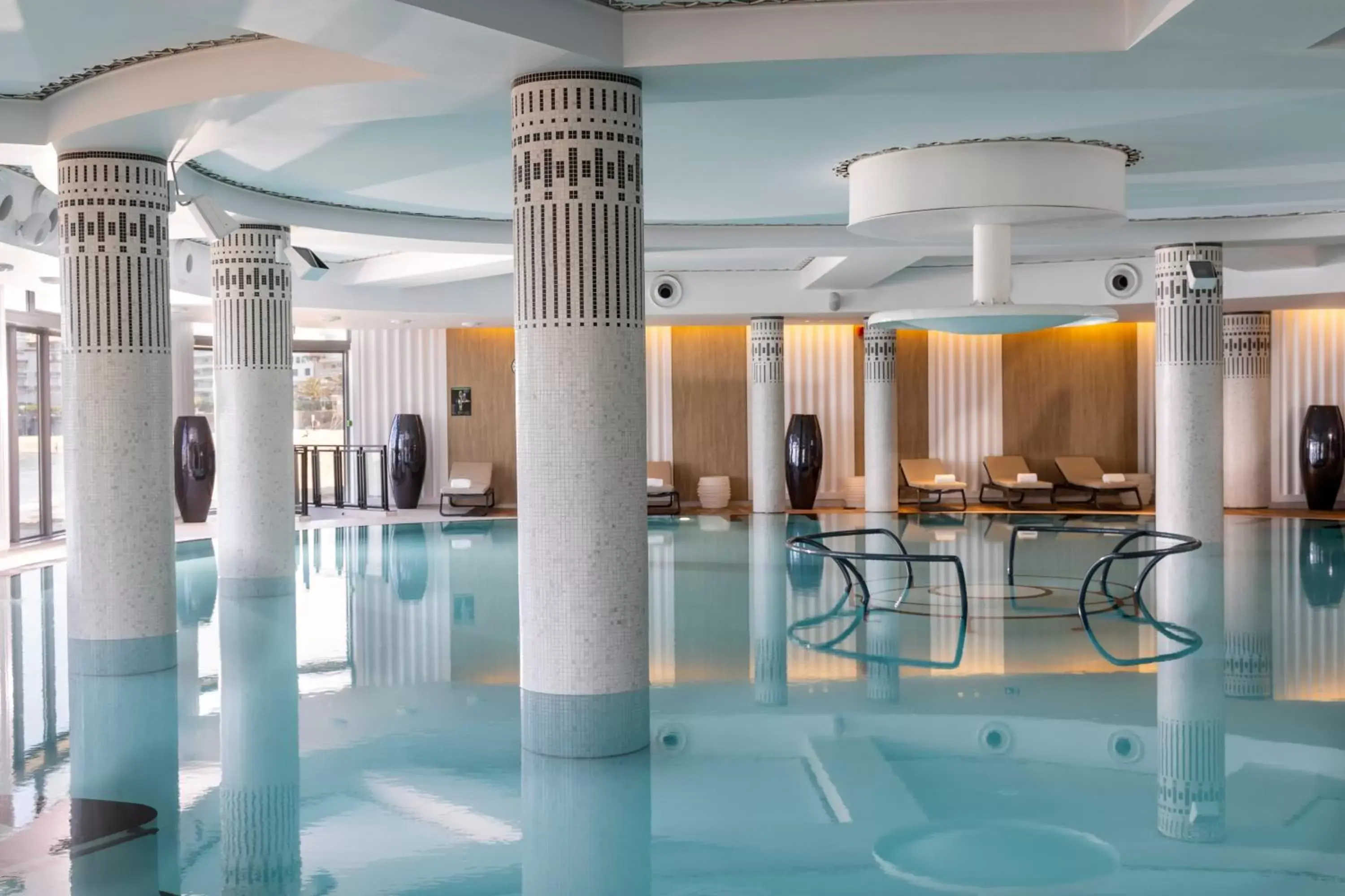 Spa and wellness centre/facilities, Swimming Pool in Thalazur Saint Jean de Luz - Hôtel & Spa