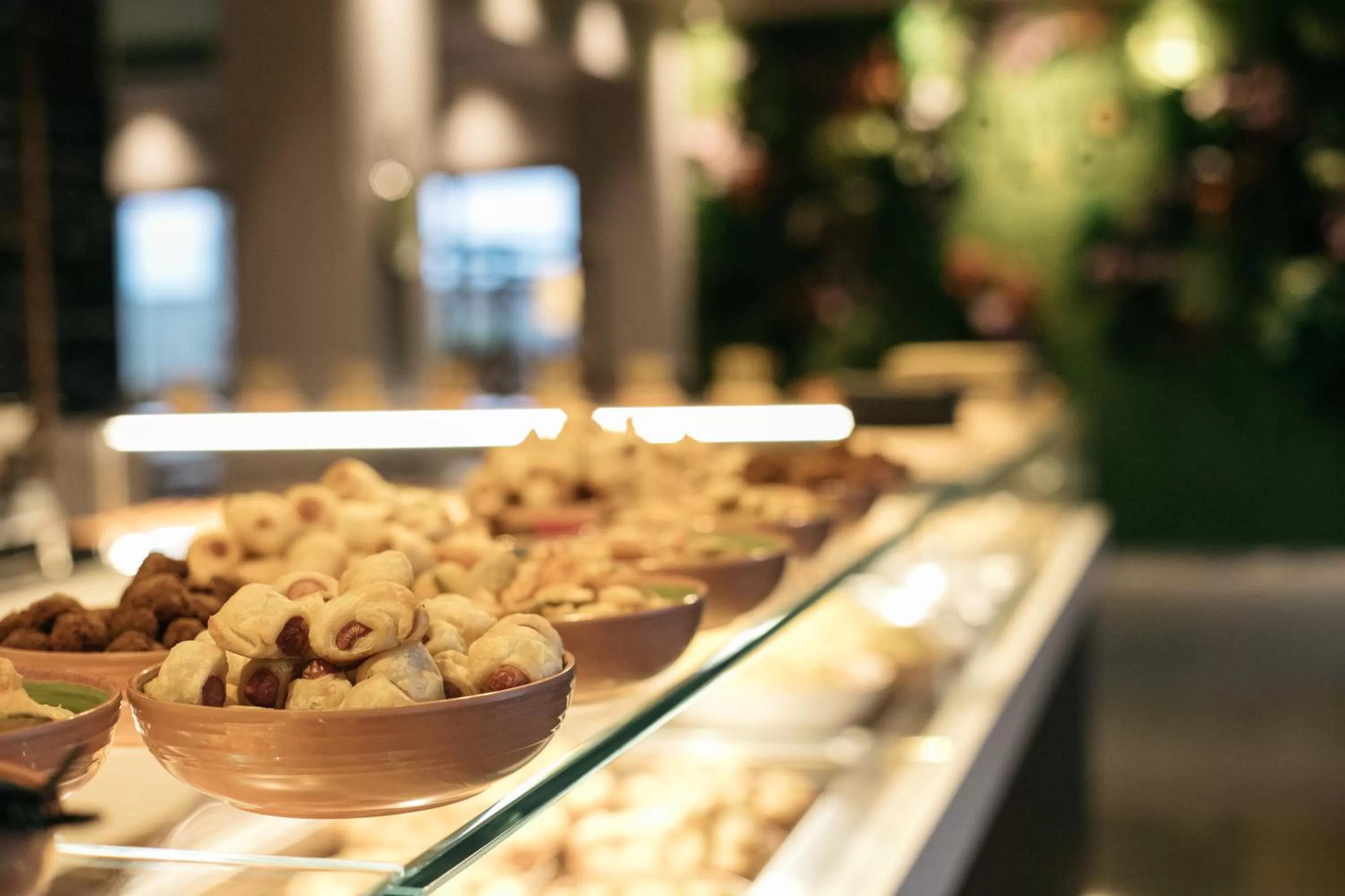 Food and drinks in Hotel Aloisi