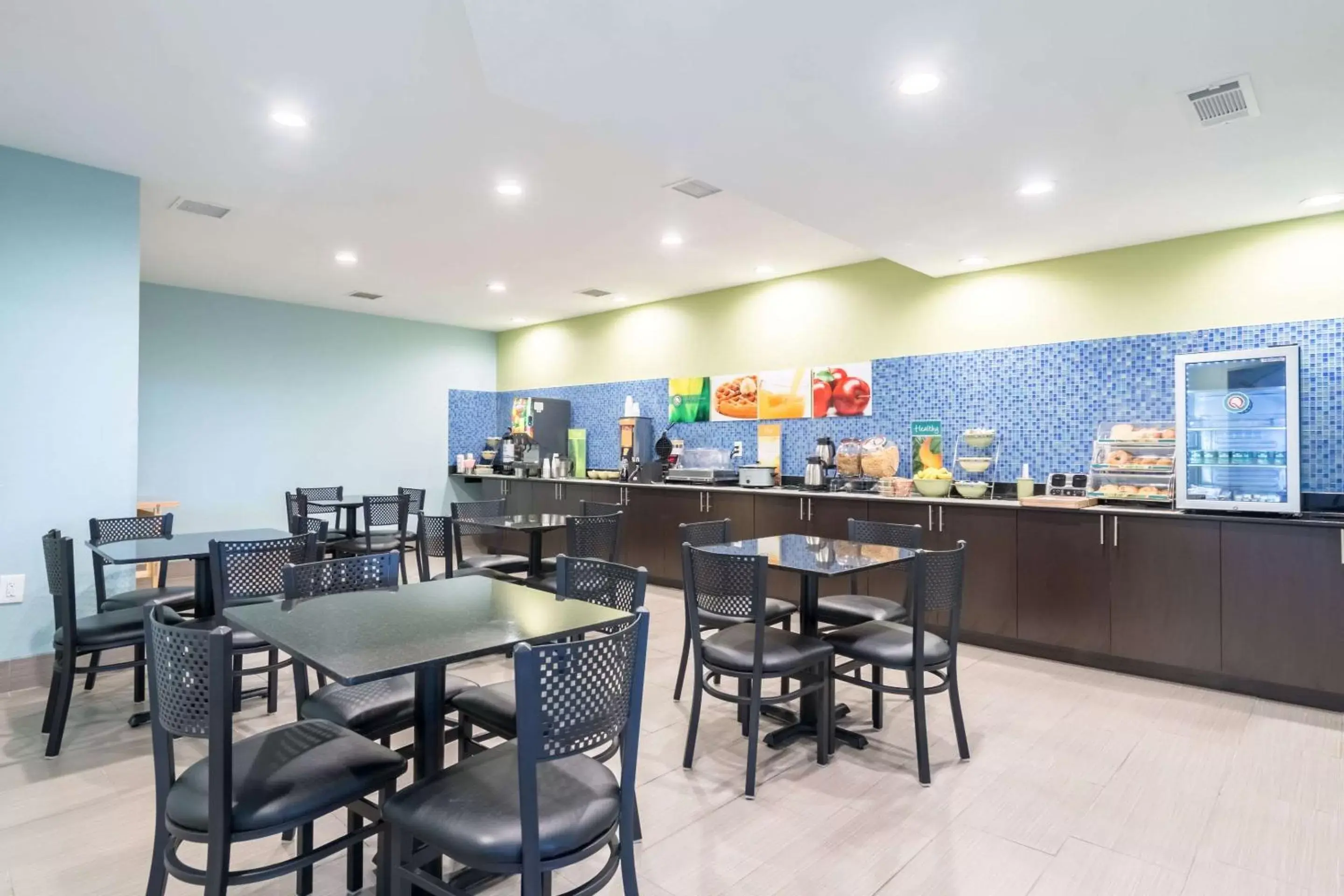 Restaurant/Places to Eat in Quality Inn and Suites Alma