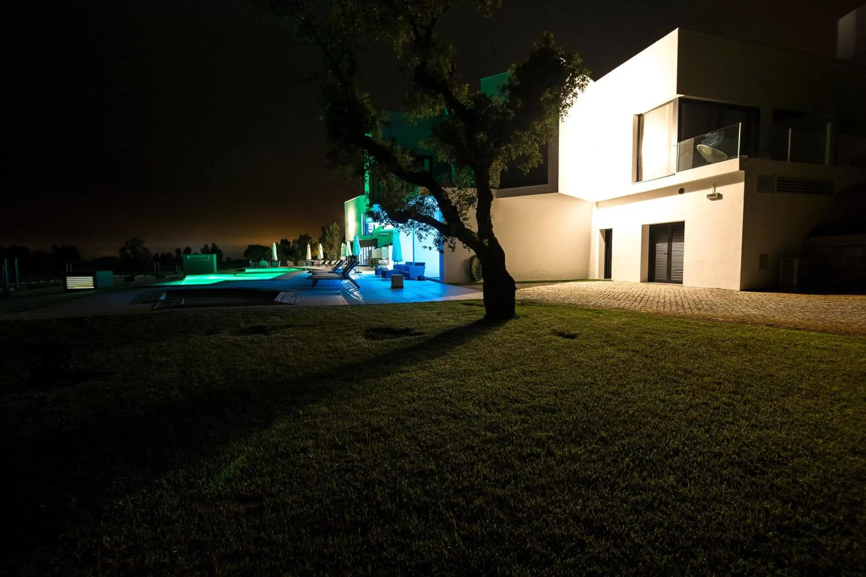 Facade/entrance, Garden in Enigma - Nature & Water Hotel