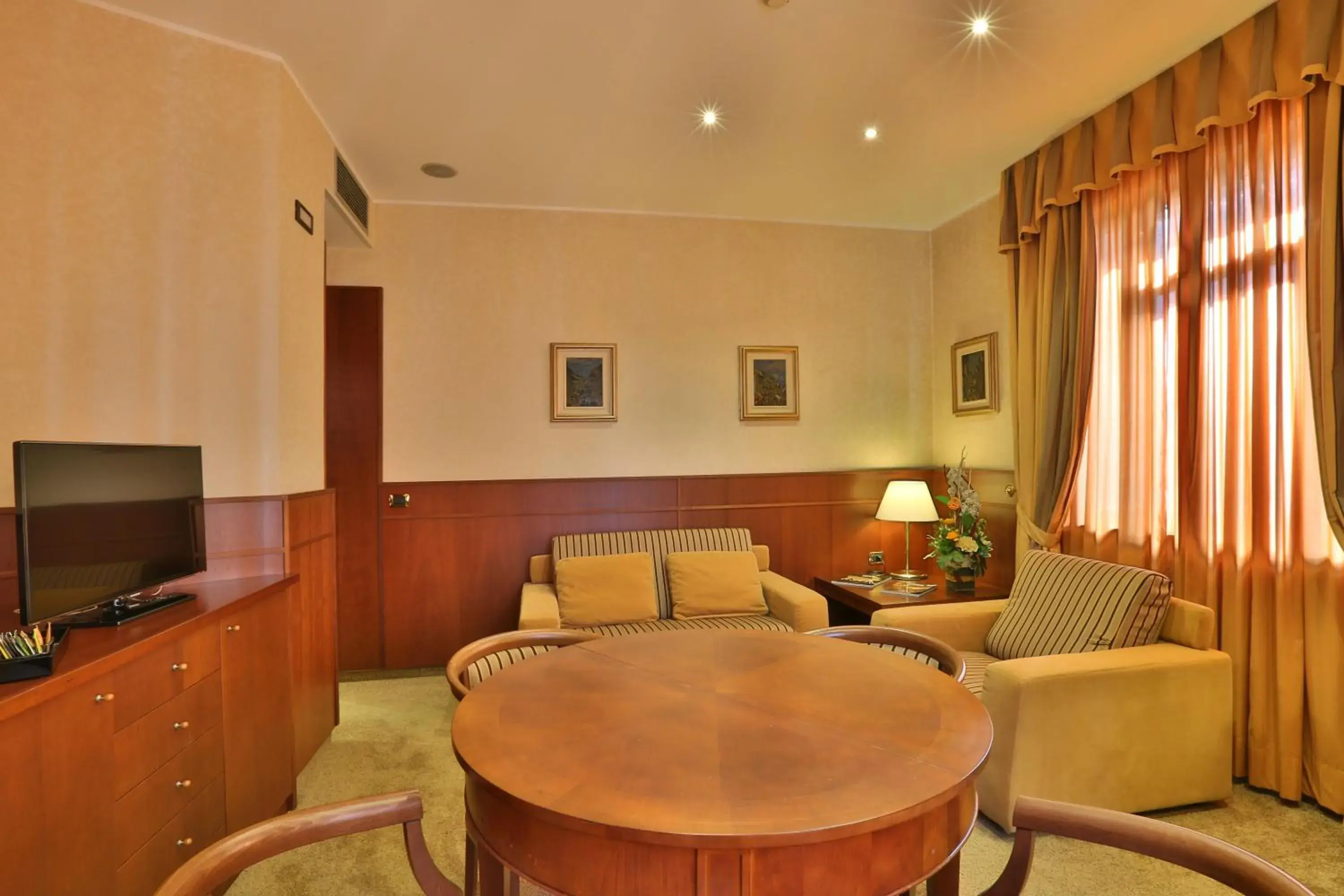 Living room, Seating Area in Palace Hotel Moderno