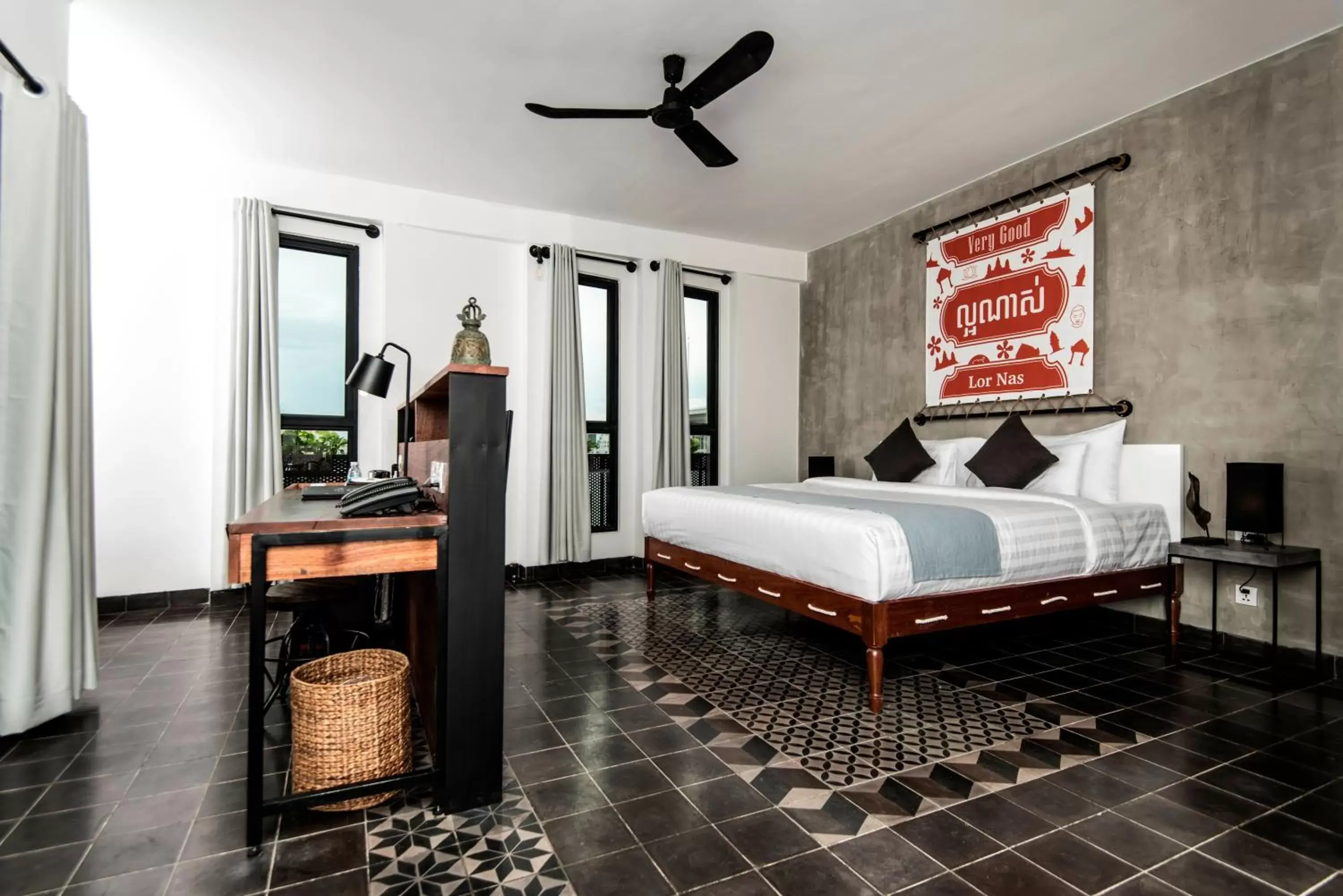 Bed, Room Photo in Aquarius Hotel and Urban Resort