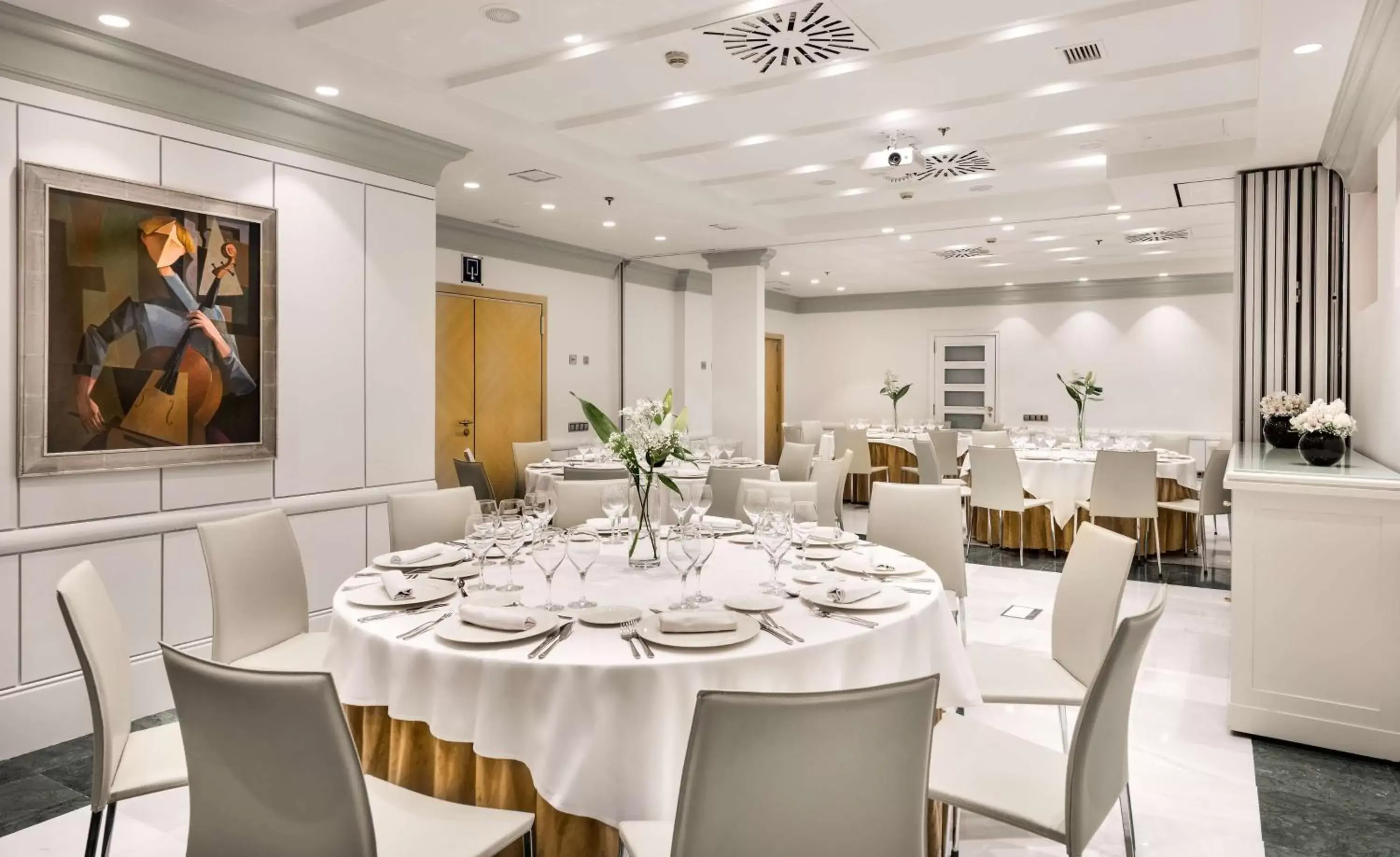 Restaurant/places to eat, Banquet Facilities in NH Collection Madrid Paseo del Prado