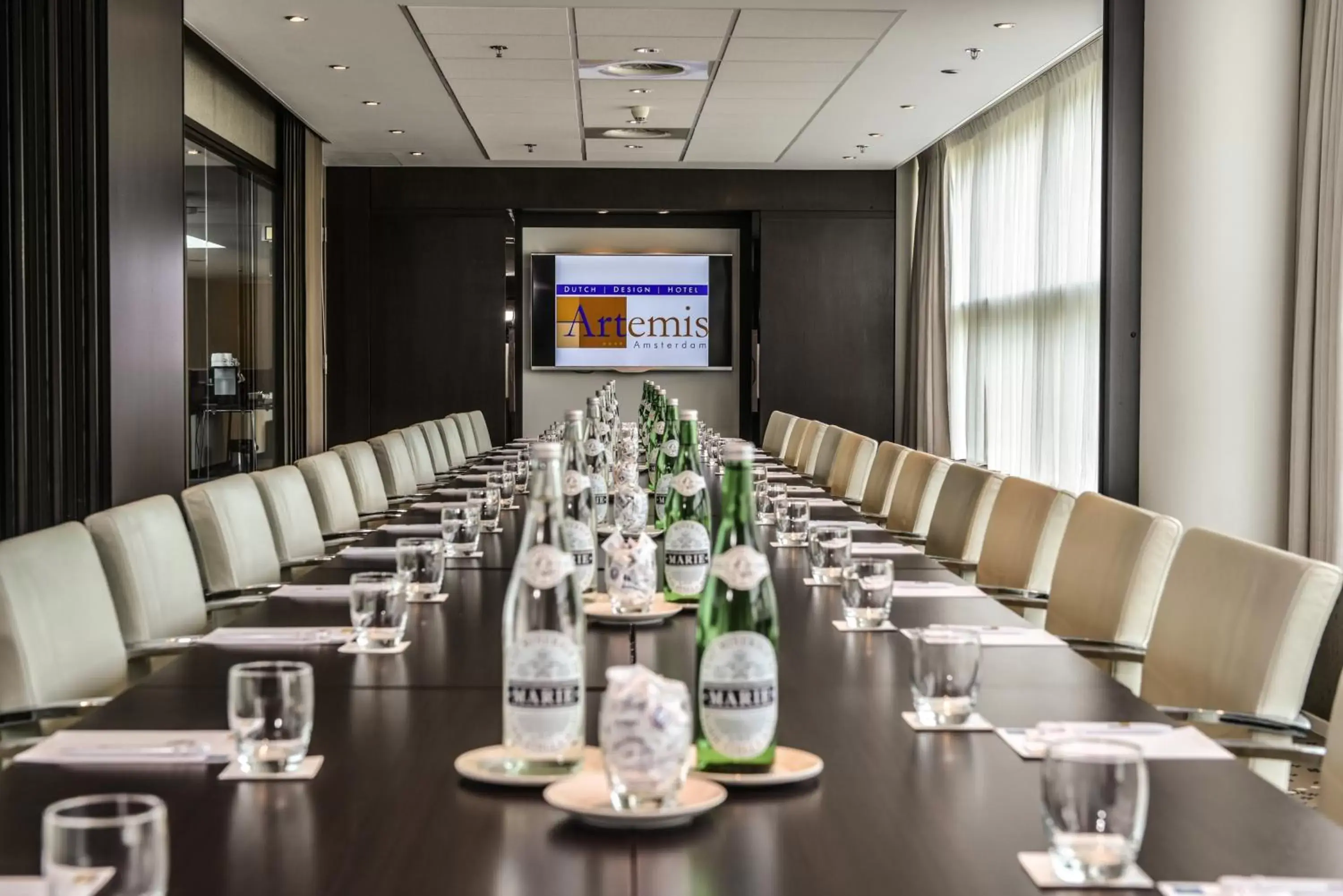 Restaurant/places to eat, Business Area/Conference Room in Dutch Design Hotel Artemis
