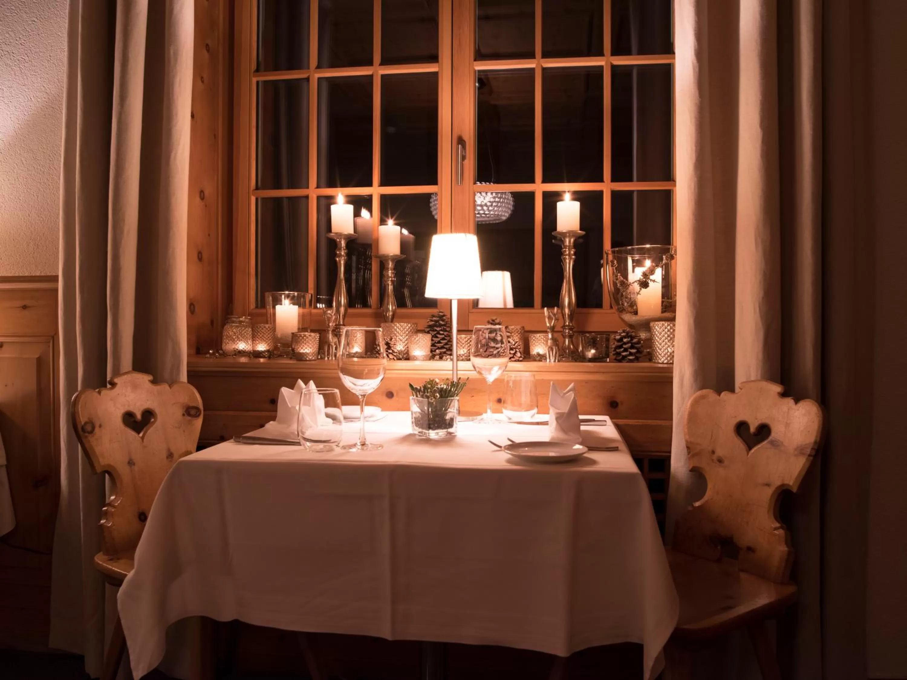 Restaurant/places to eat in Hotel Edelweiss