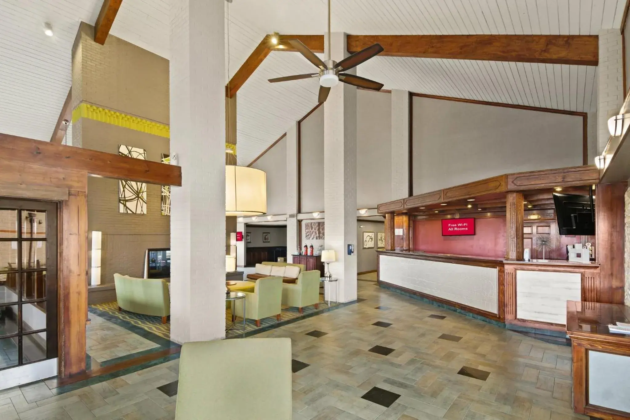 Lobby or reception, Lobby/Reception in Red Roof Inn & Suites Irving - DFW Airport South