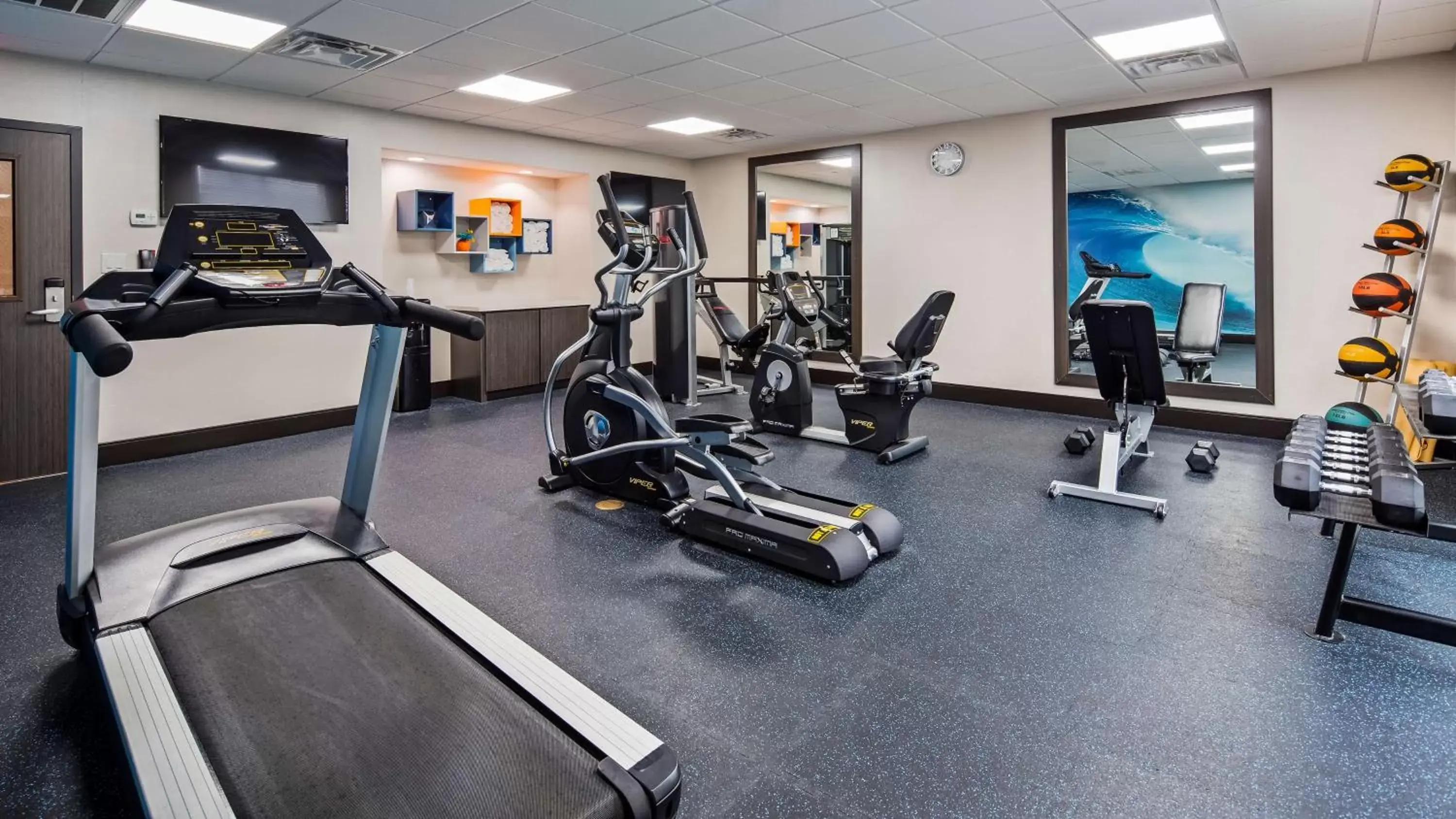 Fitness centre/facilities, Fitness Center/Facilities in Best Western Plus Pasadena Inn & Suites