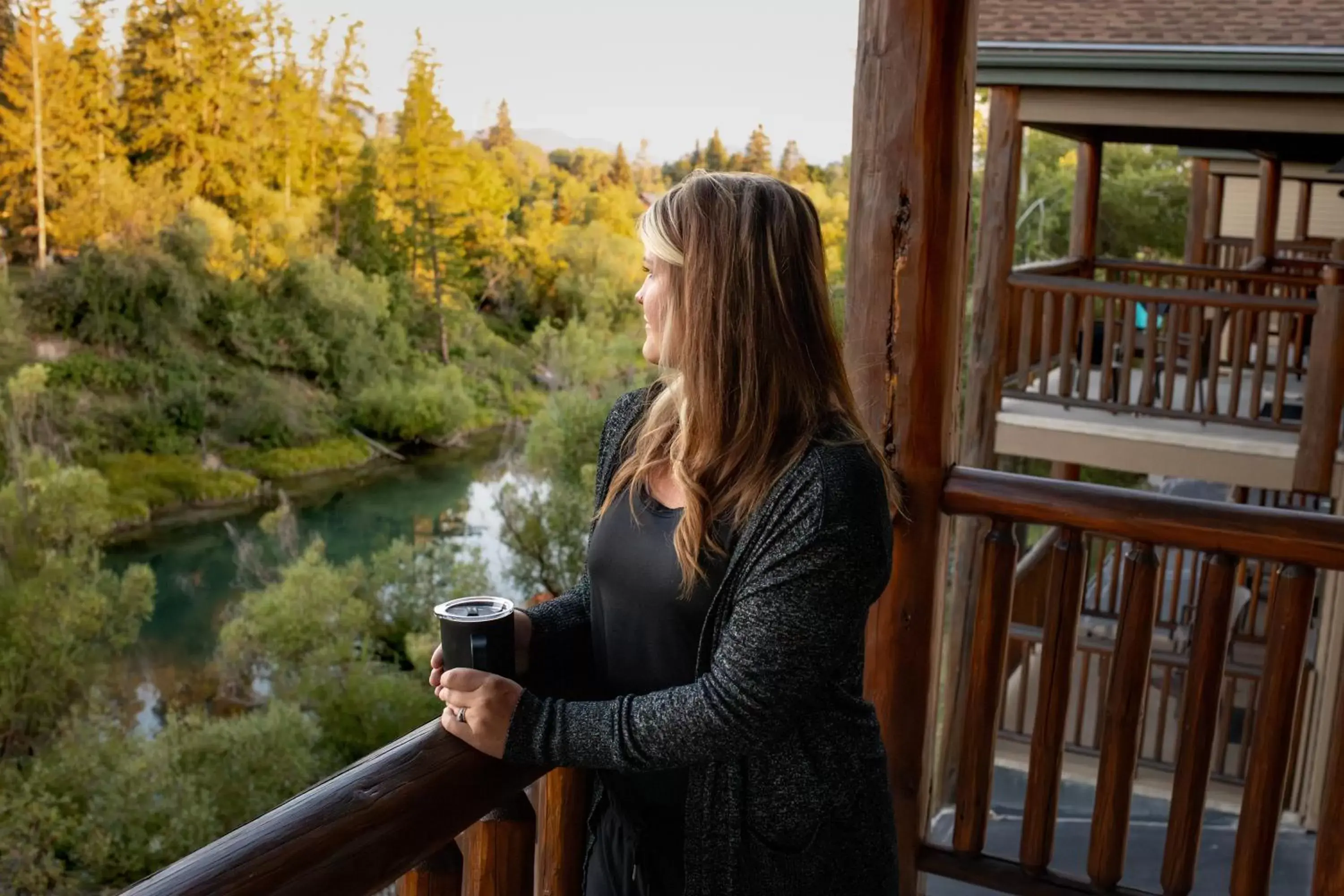 Balcony/Terrace, Guests in The Pine Lodge on Whitefish River, Ascend Hotel Collection