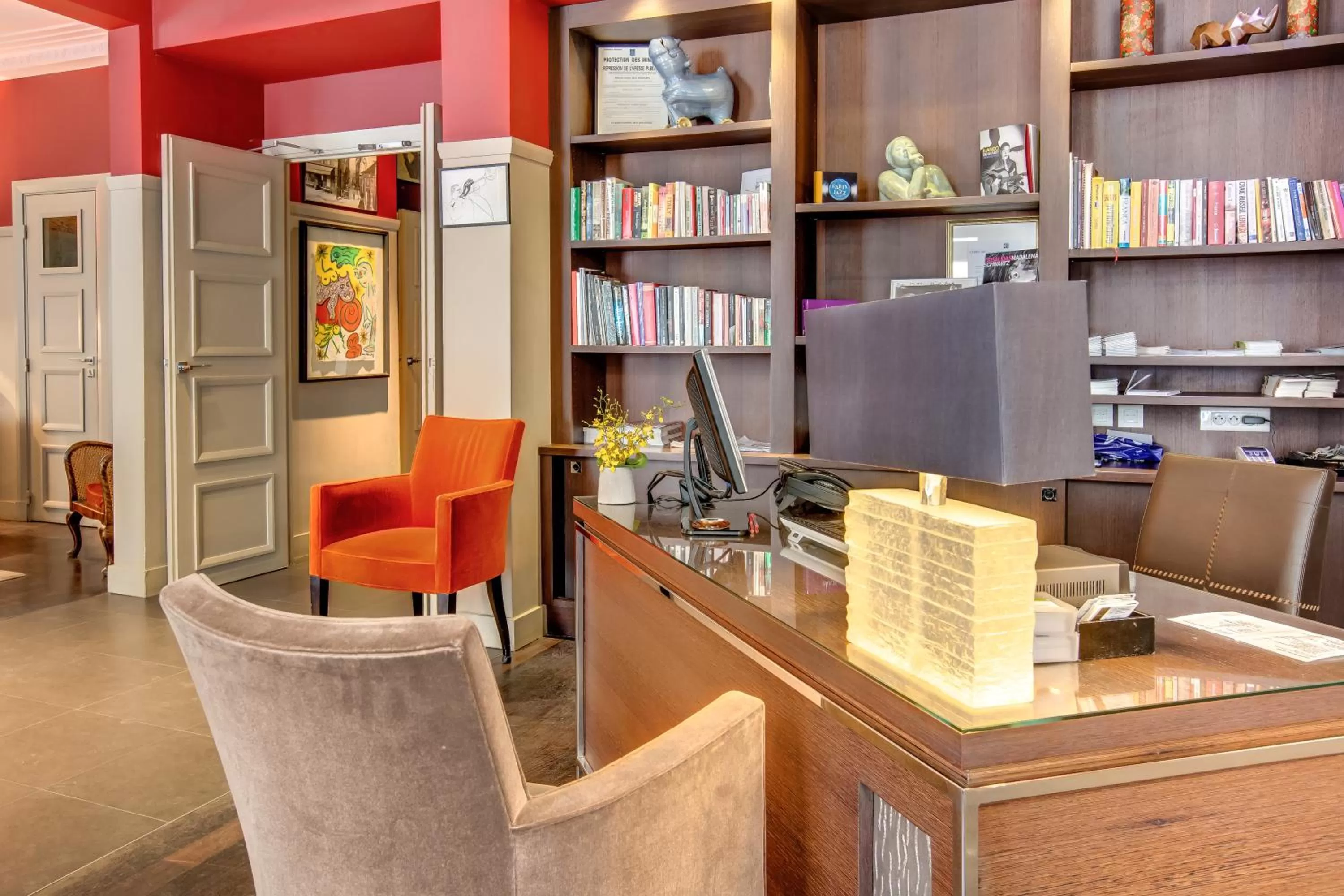 Lobby or reception in Crystal Hotel