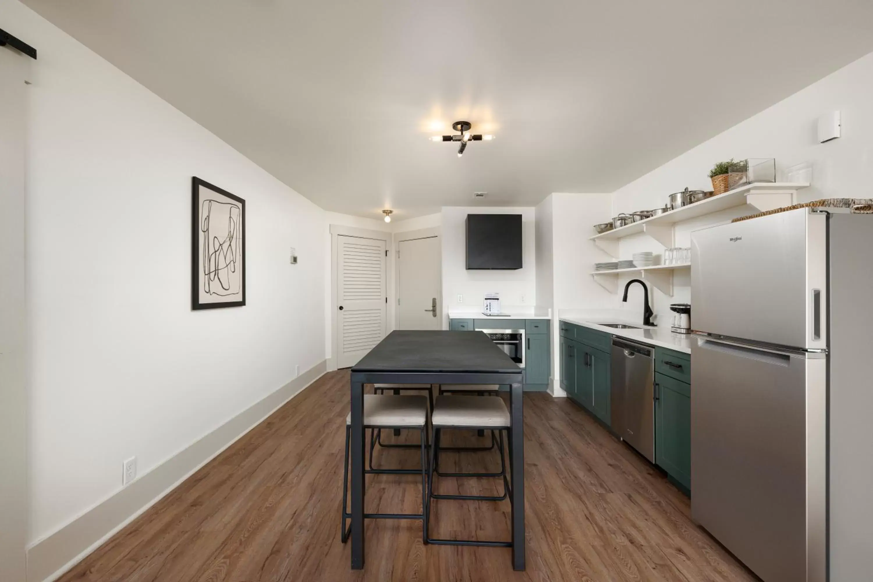 Kitchen or kitchenette, Kitchen/Kitchenette in Sea Palms Resort