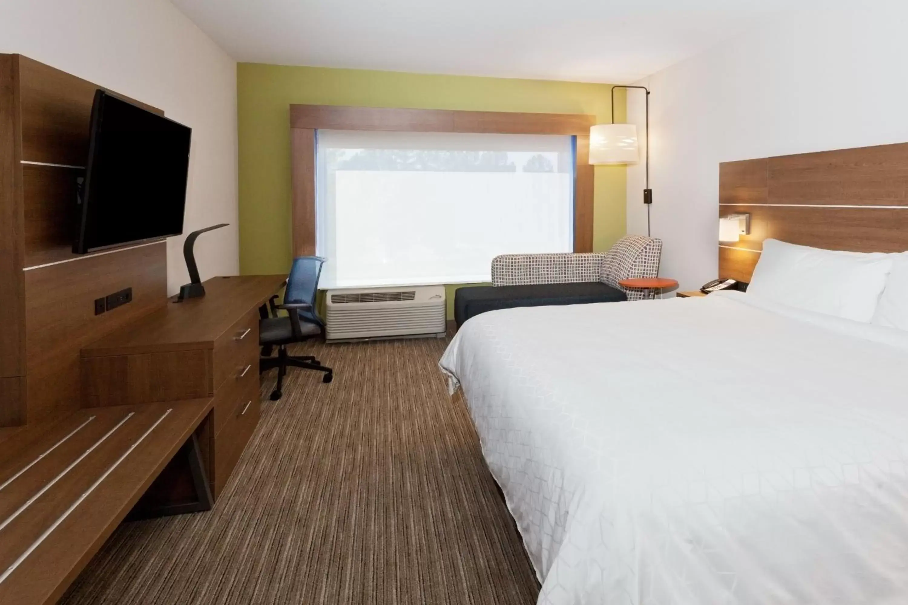 Photo of the whole room in Holiday Inn Express & Suites - Fayetteville, an IHG Hotel