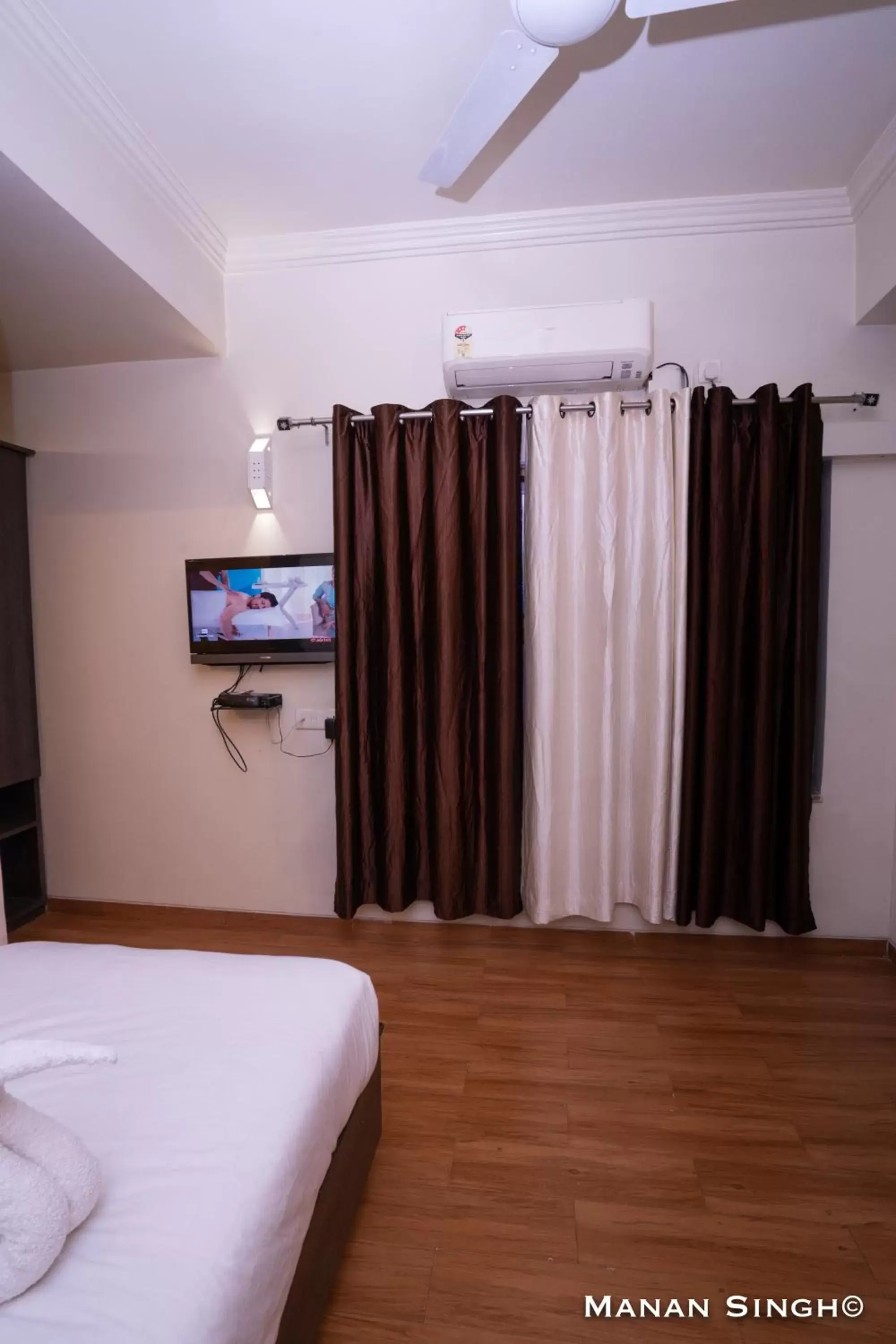 TV and multimedia in Hotel Samrat