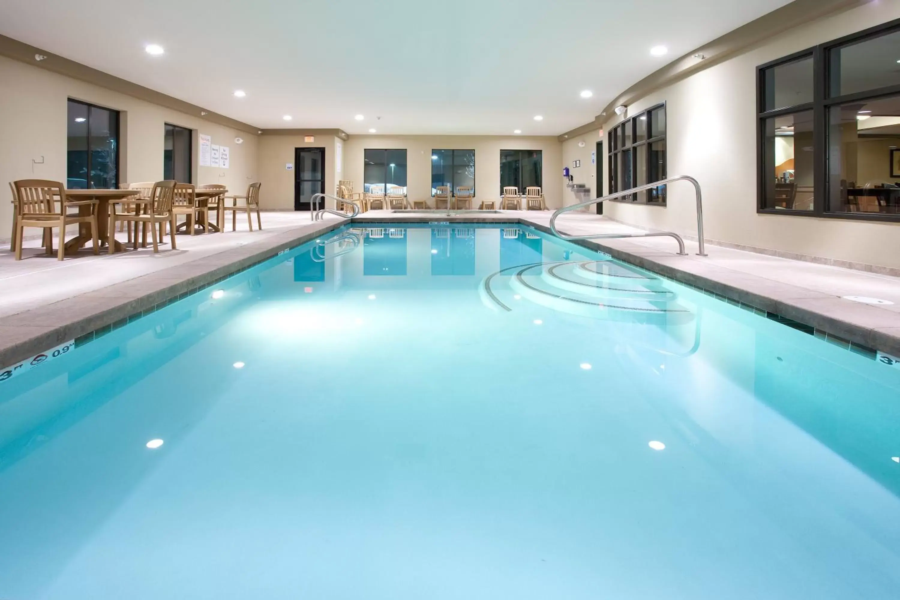 Swimming Pool in Holiday Inn Express Hotel & Suites Lander, an IHG Hotel