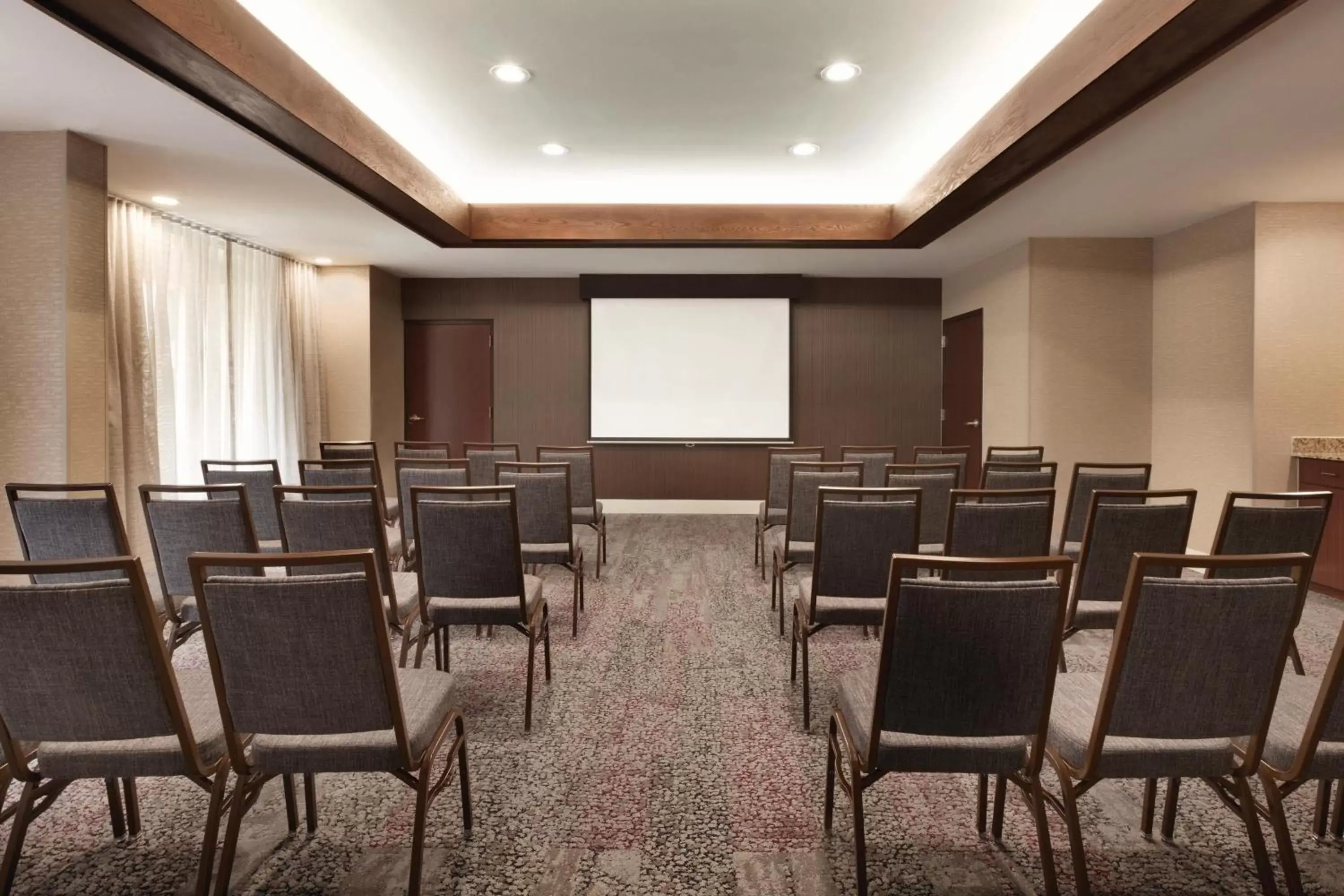 Meeting/conference room in Courtyard Charlotte Airport North