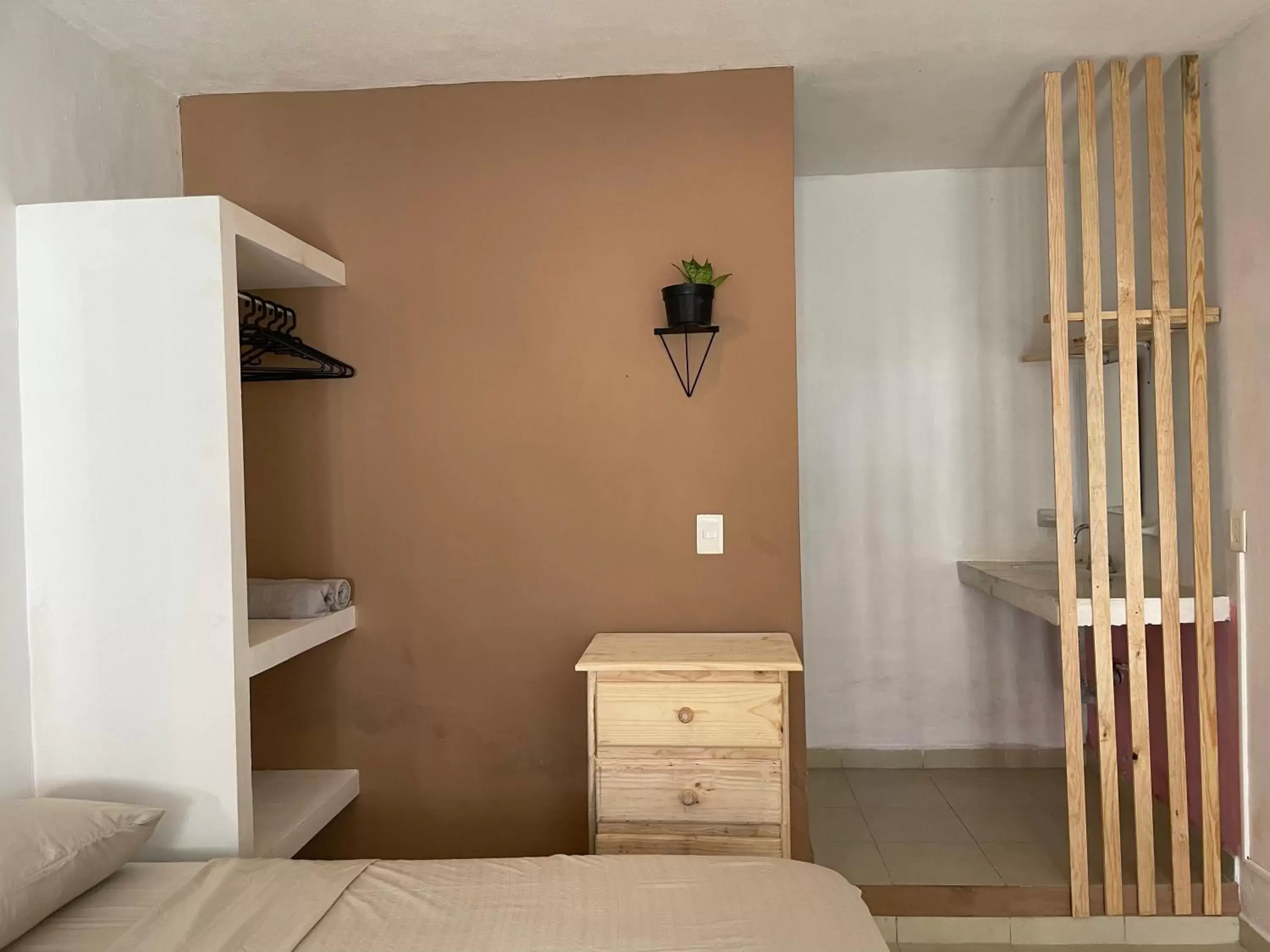 Photo of the whole room, Bathroom in Anana Coliving