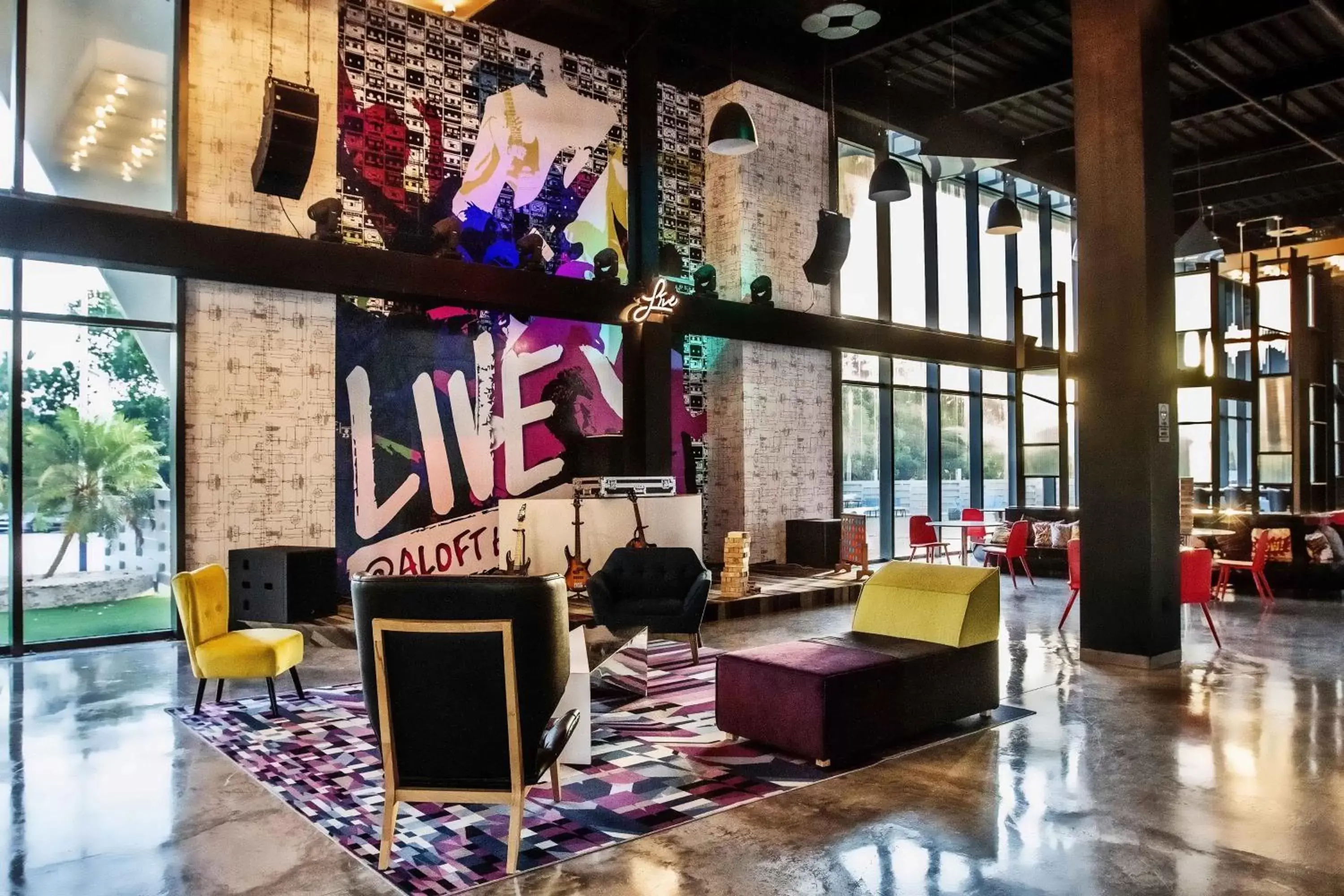 Lobby or reception in Aloft Ponce