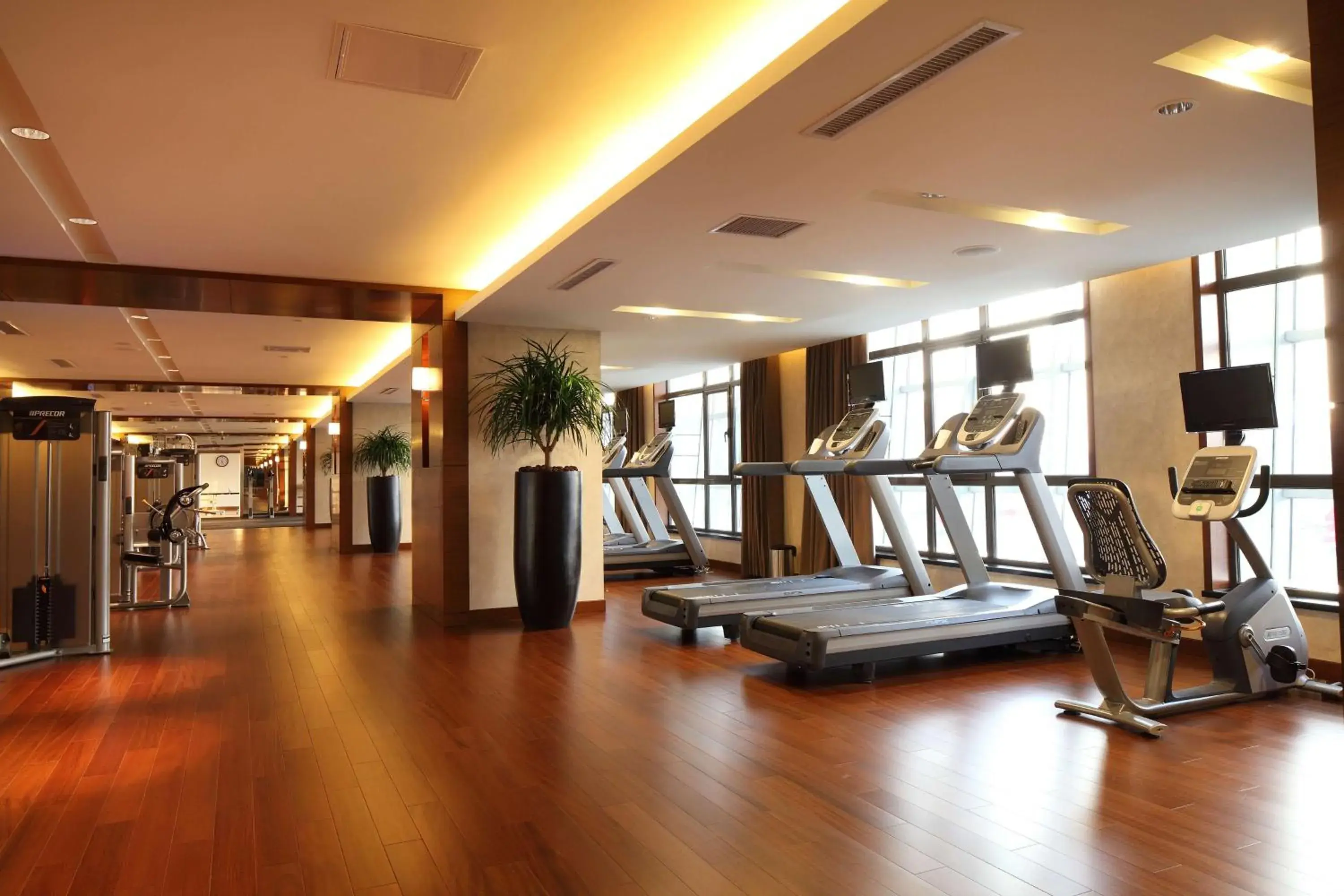 Fitness centre/facilities, Fitness Center/Facilities in DoubleTree By Hilton Shenyang Hotel