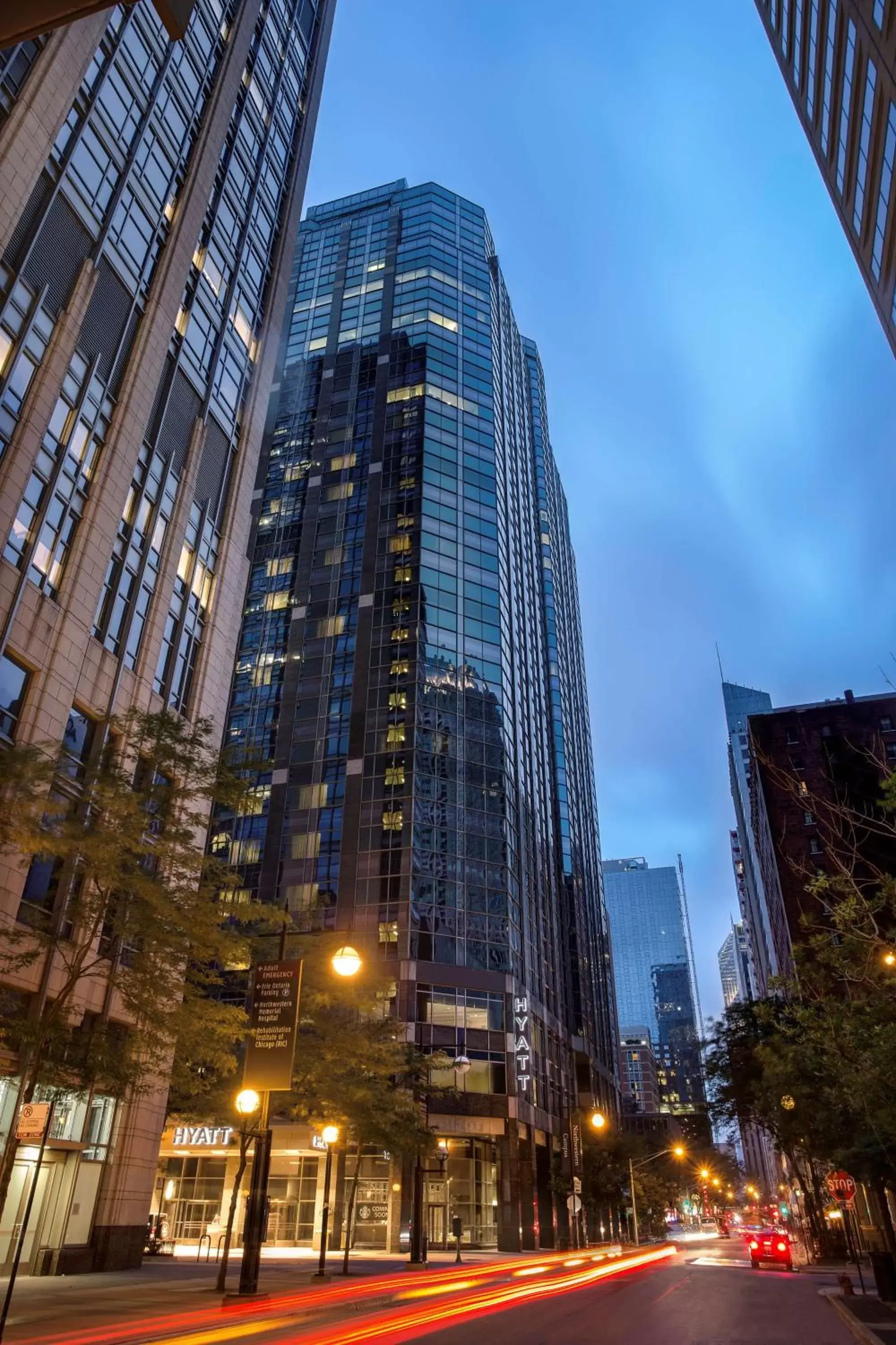 Property building in Hyatt Centric Chicago Magnificent Mile