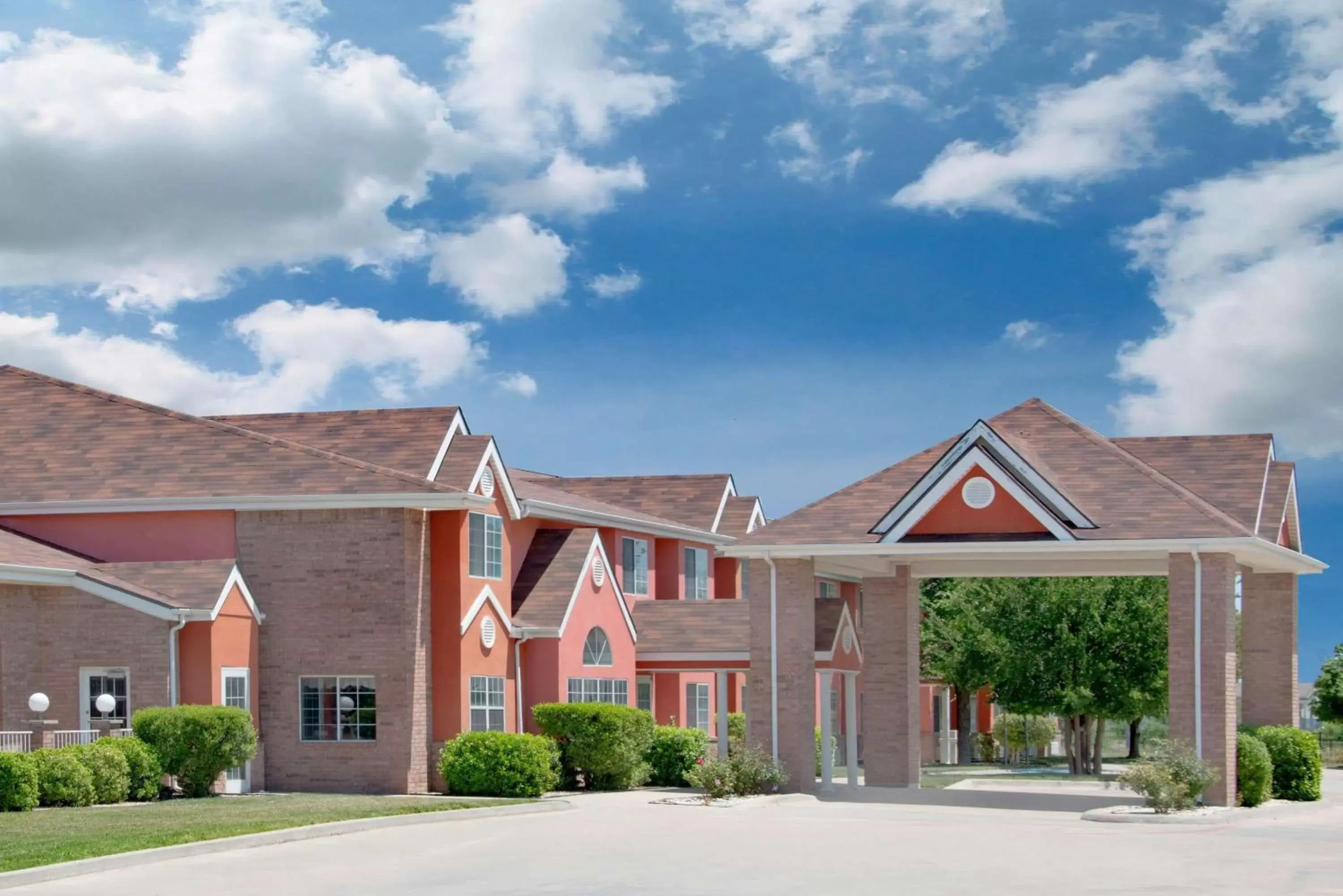 Property building in Microtel Inn & Suites by Wyndham Amarillo Property building in Microtel Inn & Suites by Wyndham Amarillo