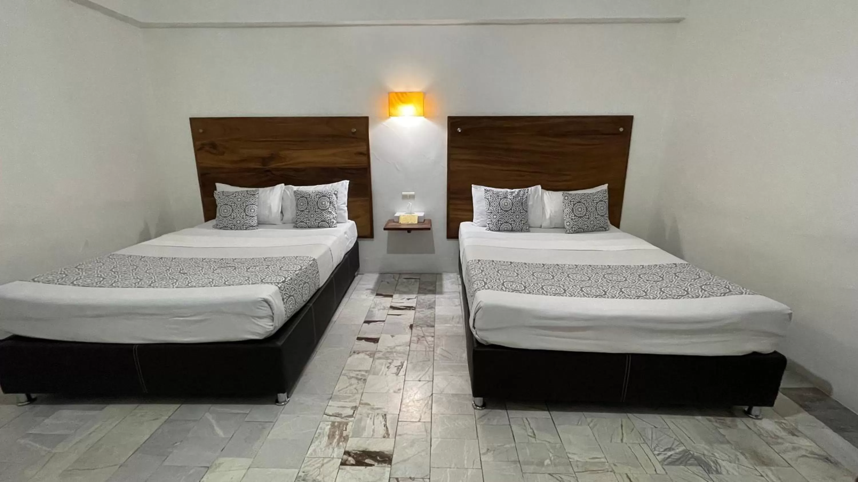 Large Twin Room in Ixaya
