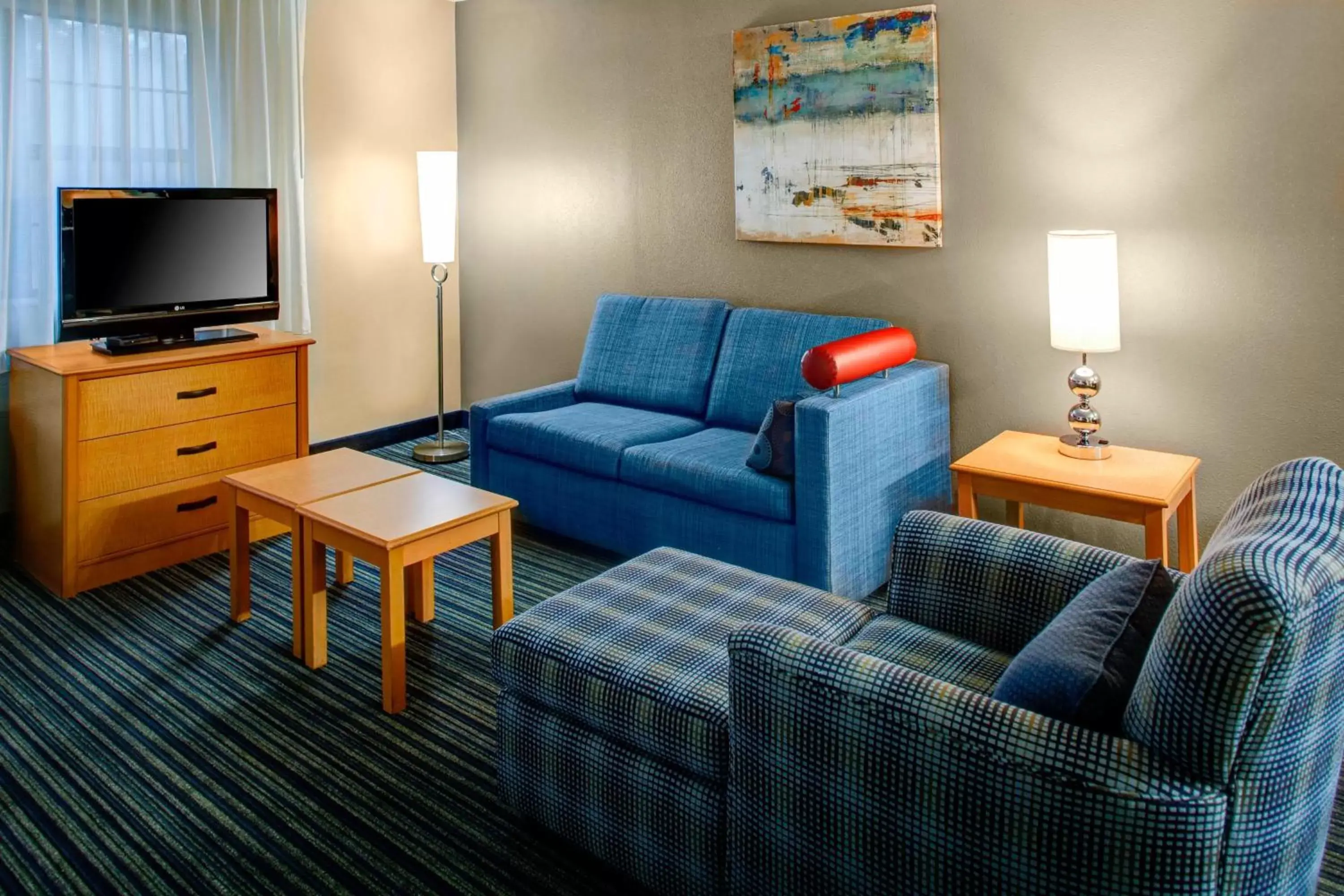 Living room, Seating Area in TownePlace Suites Atlanta Buckhead